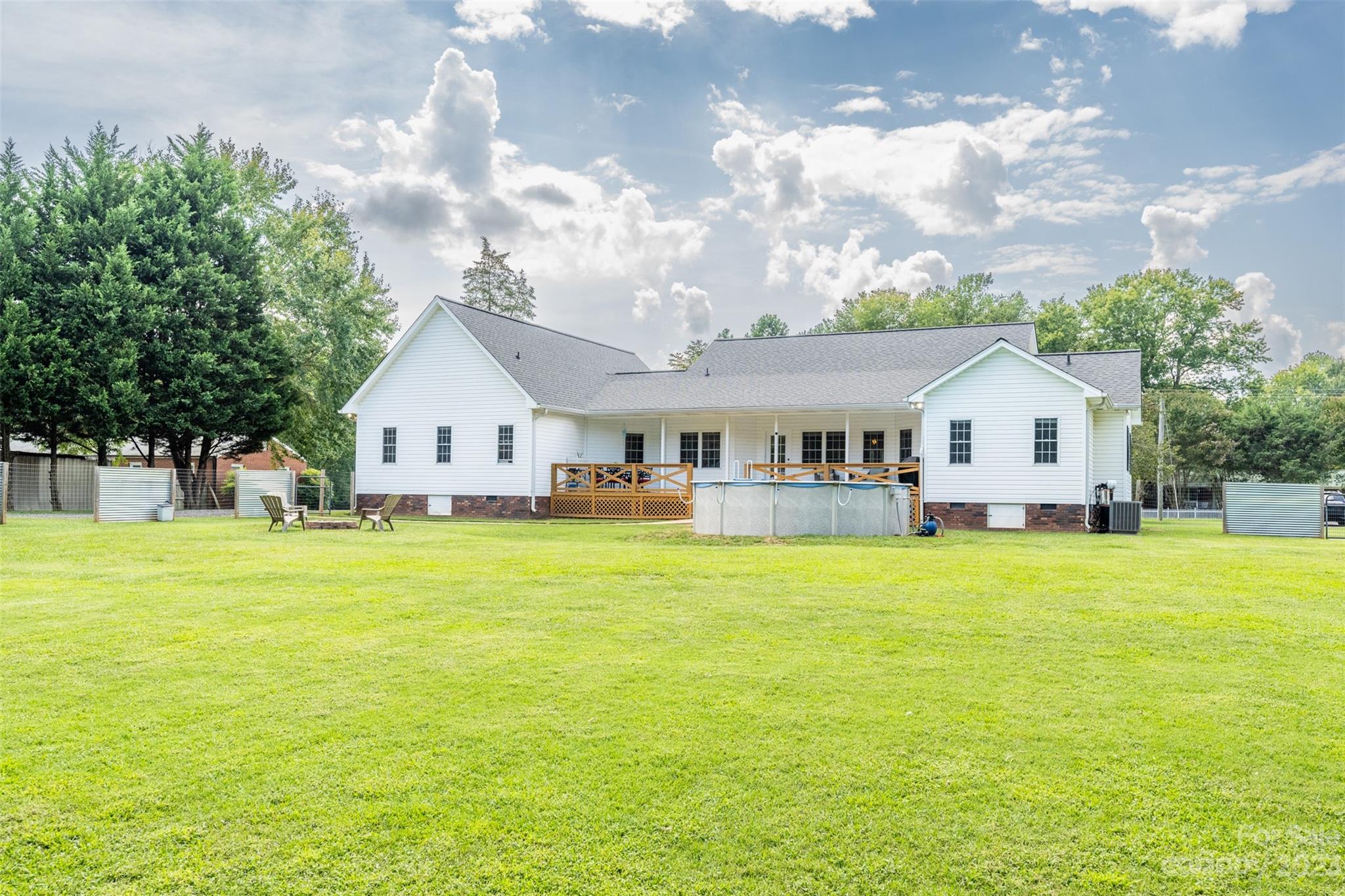 422 Old Mountain Road