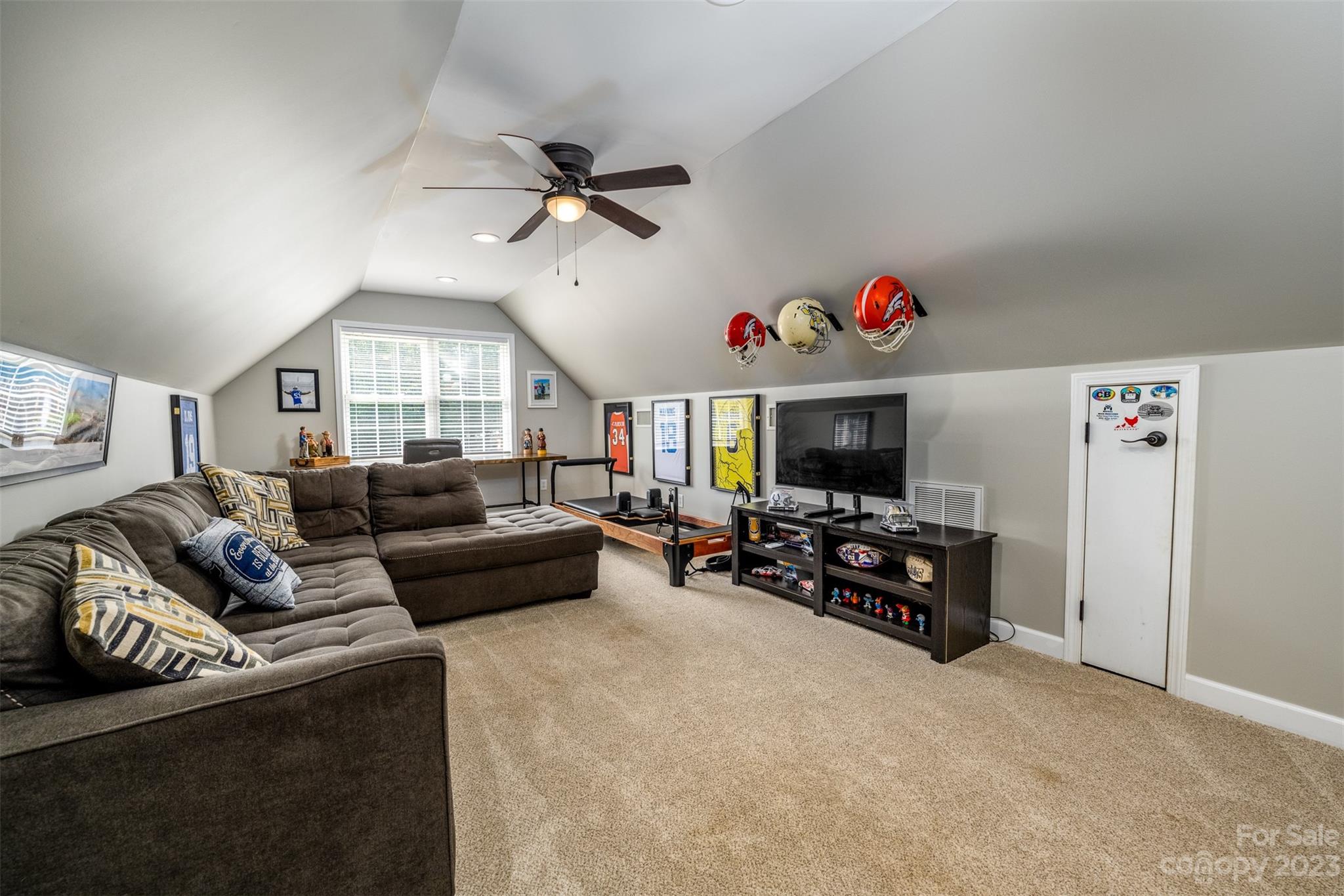 422 Old Mountain Road