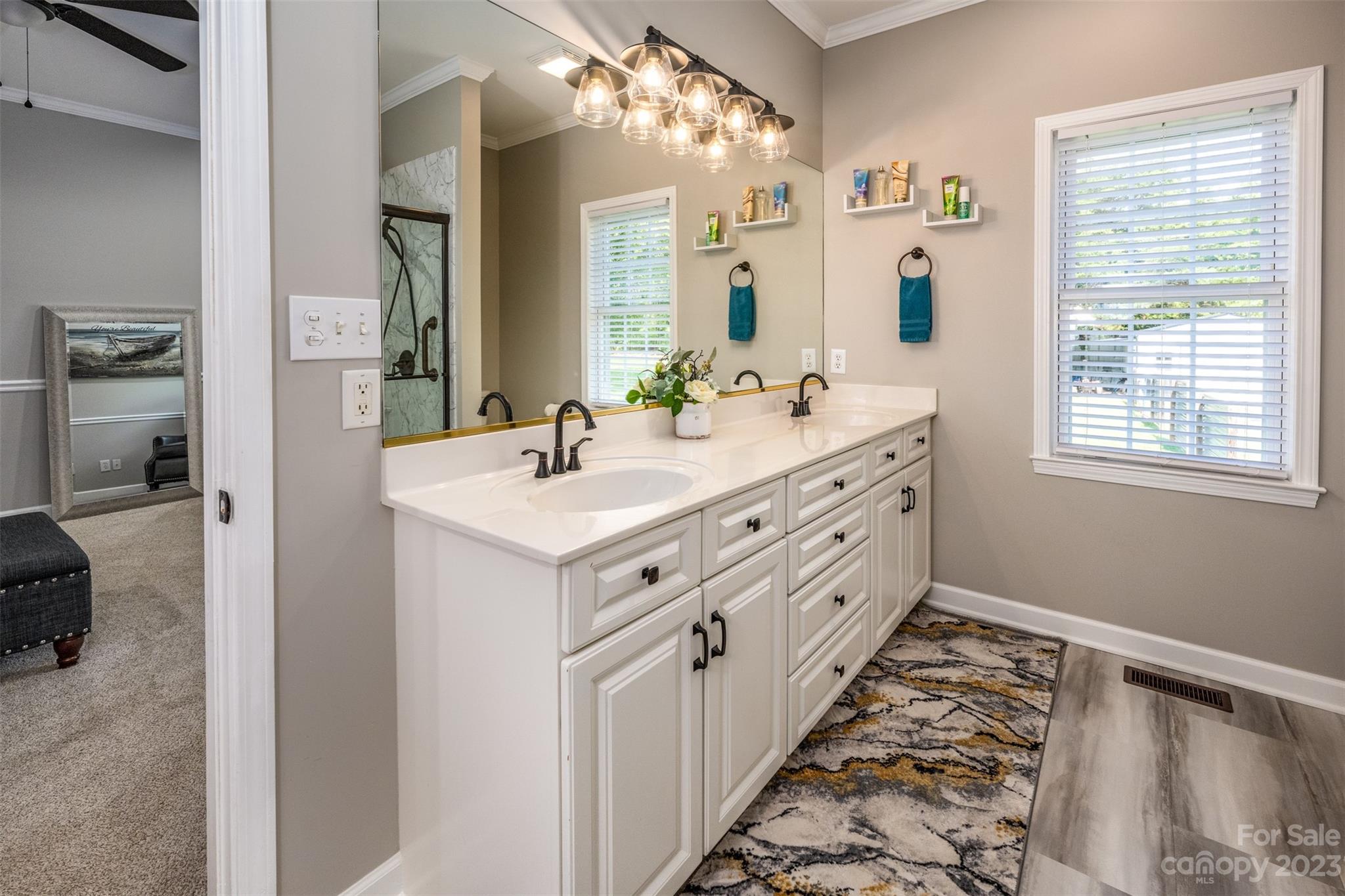 422 Old Mountain Road