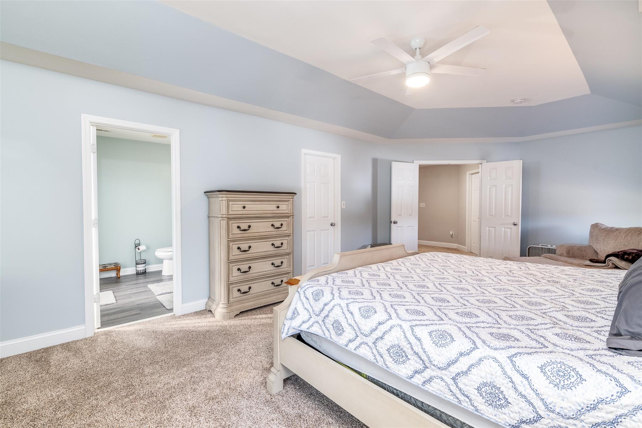 201 E Waterlynn Road