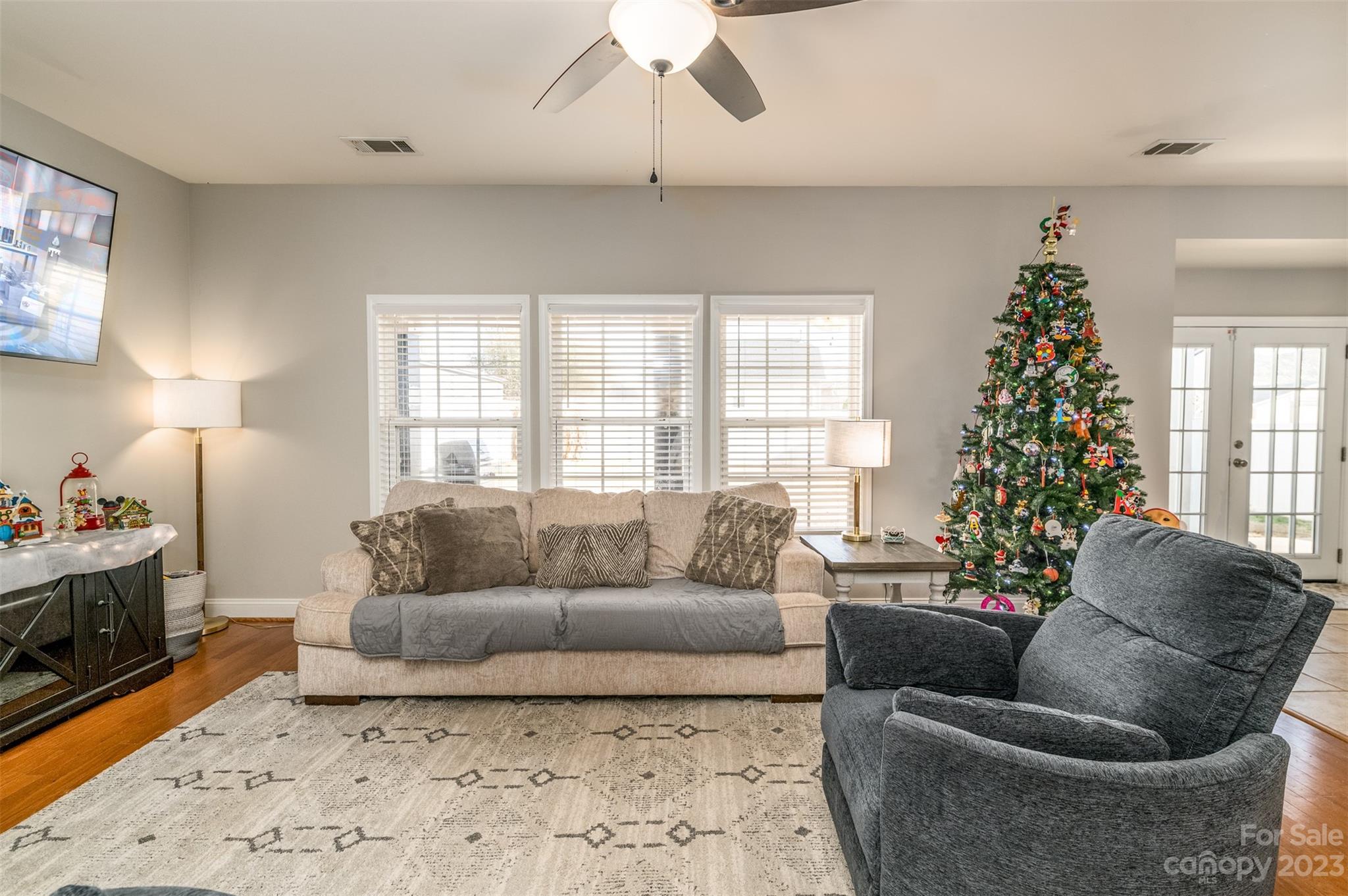 201 E Waterlynn Road