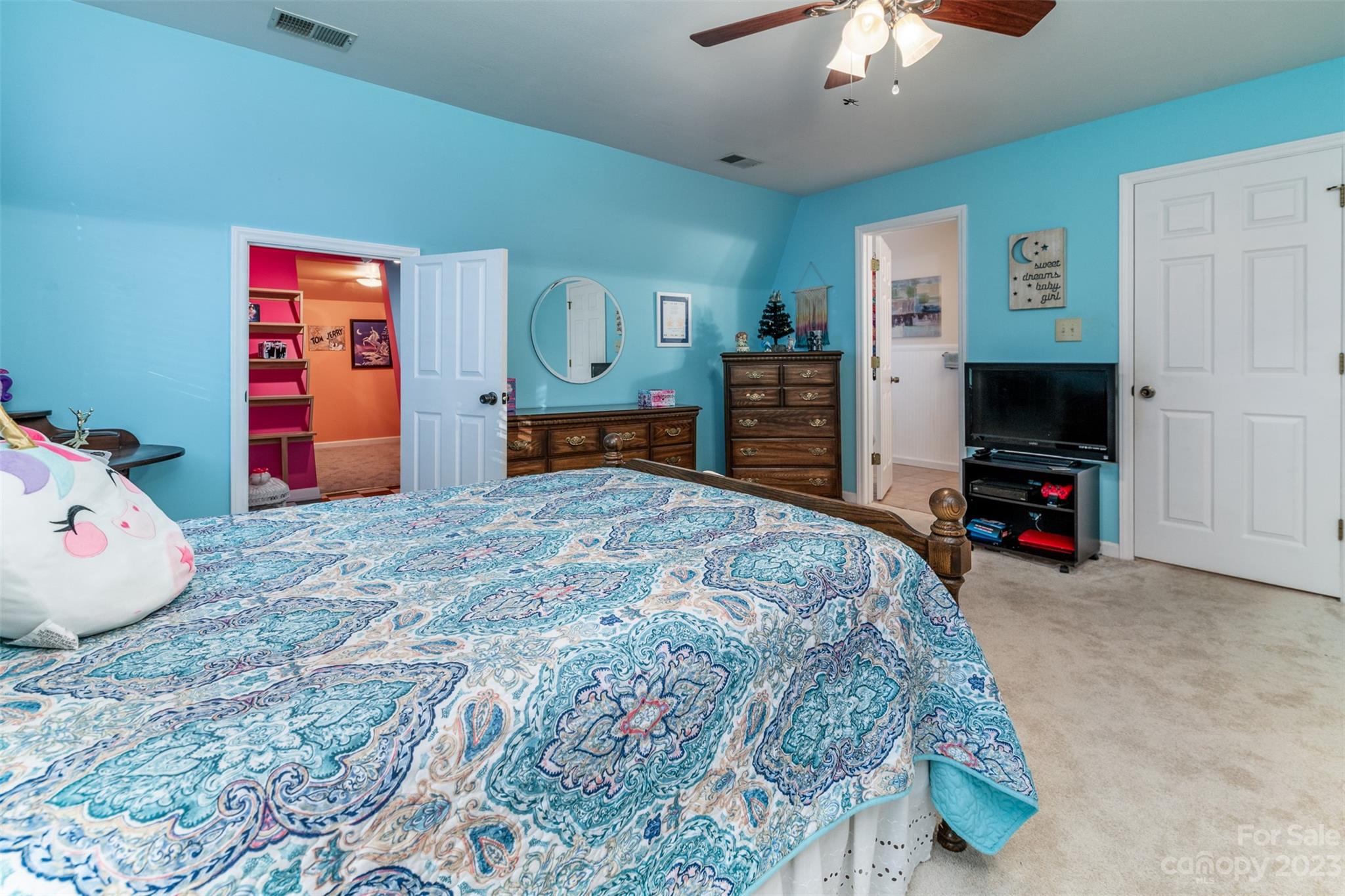 4871 Woodwinds Drive