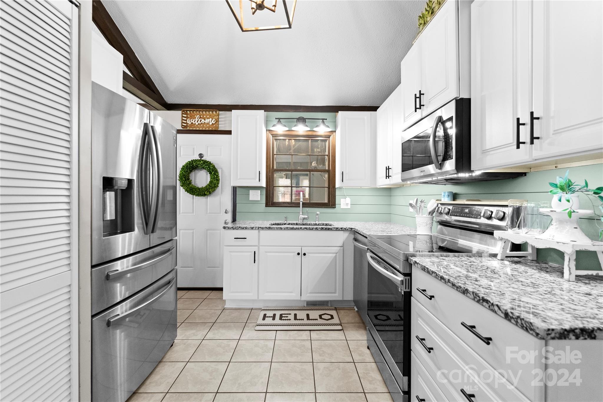 433 Old Mountain Road