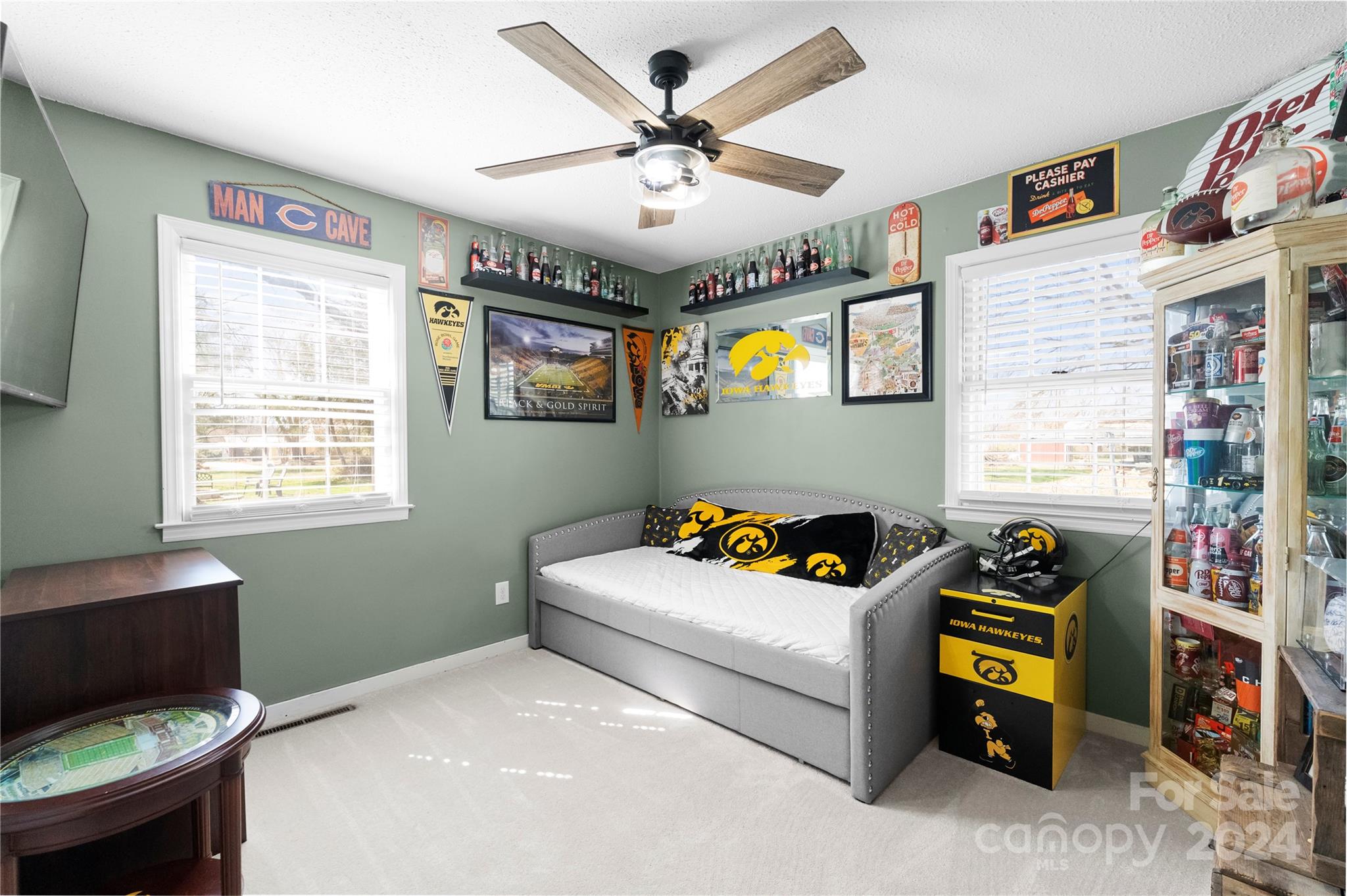 433 Old Mountain Road