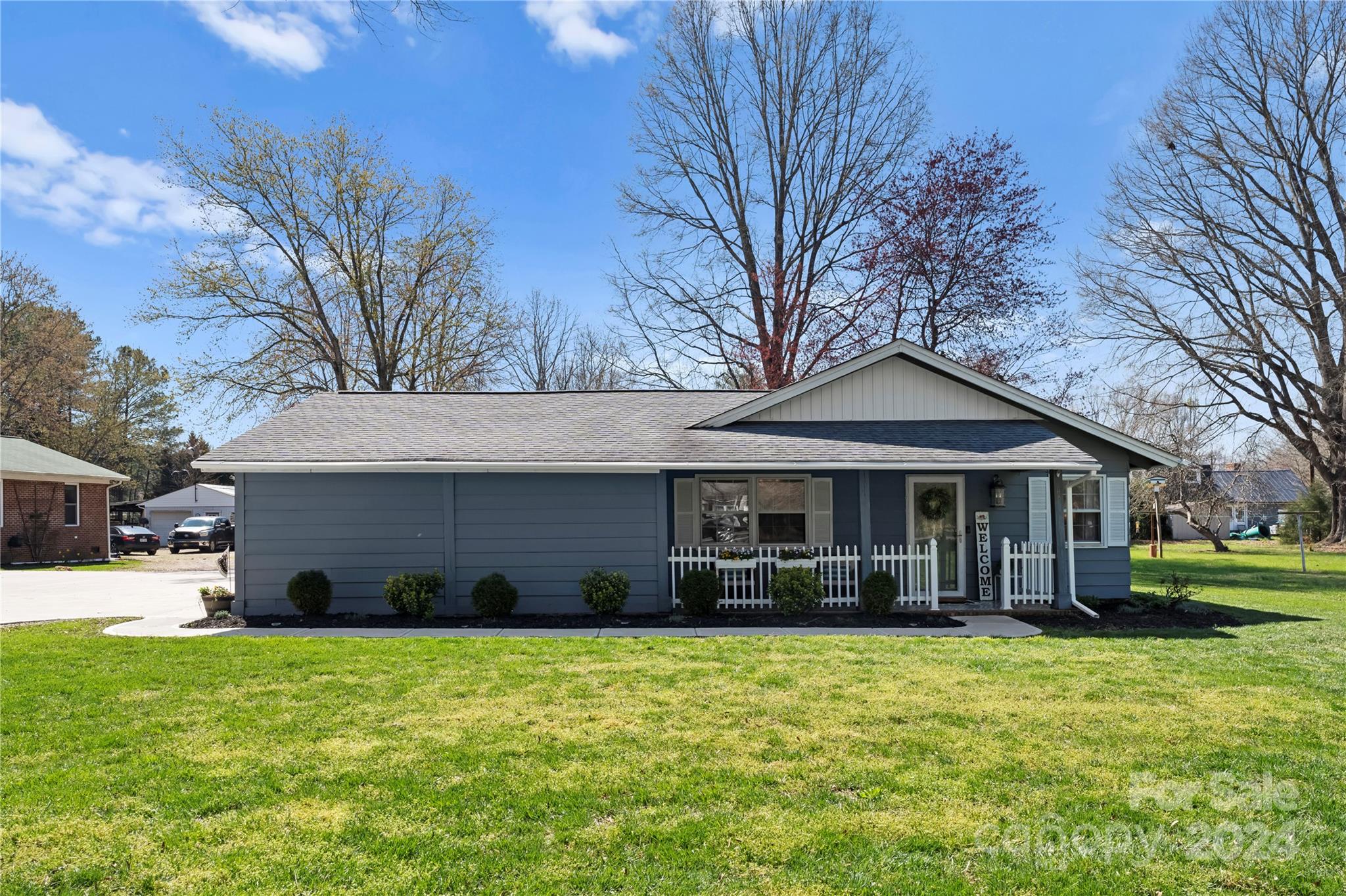 433 Old Mountain Road