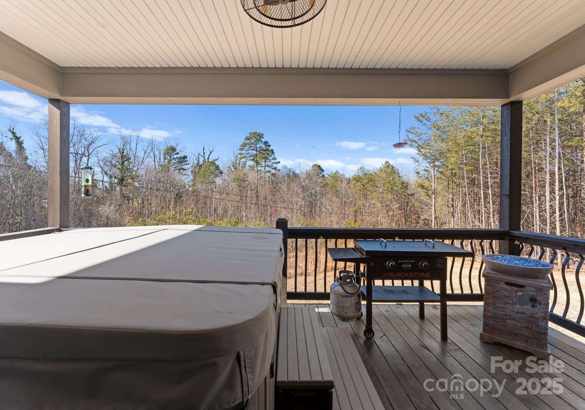 279 20th Avenue Drive NW