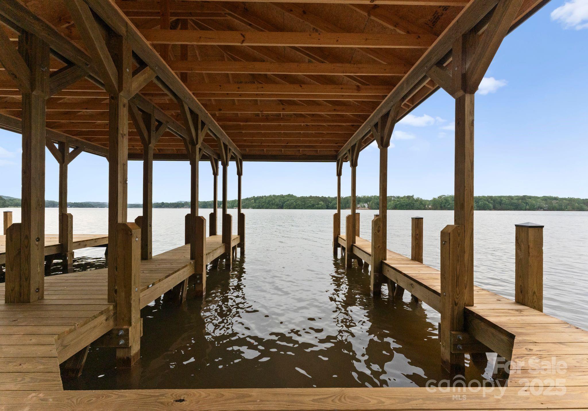 8066 Edgewater Drive Unit: 103