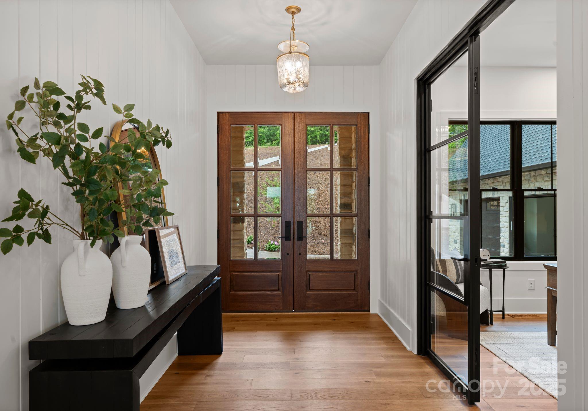 8066 Edgewater Drive Unit: 103