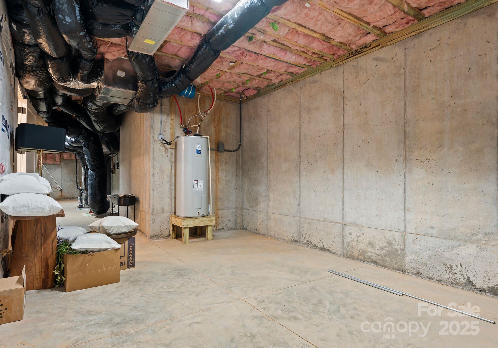 8066 Edgewater Drive Unit: 103