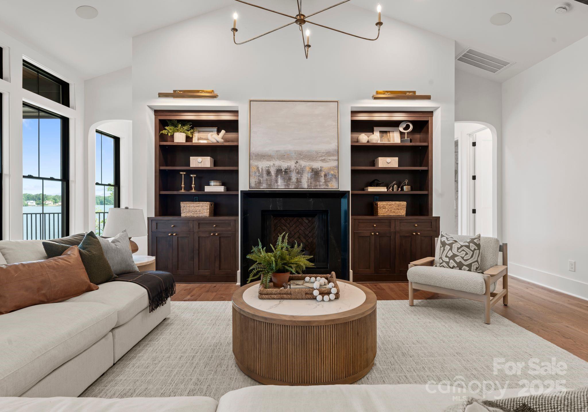 8066 Edgewater Drive Unit: 103