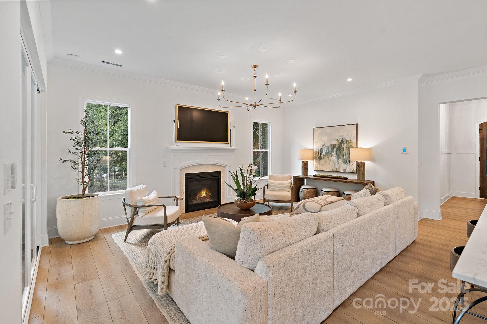 8283 Long Island Road