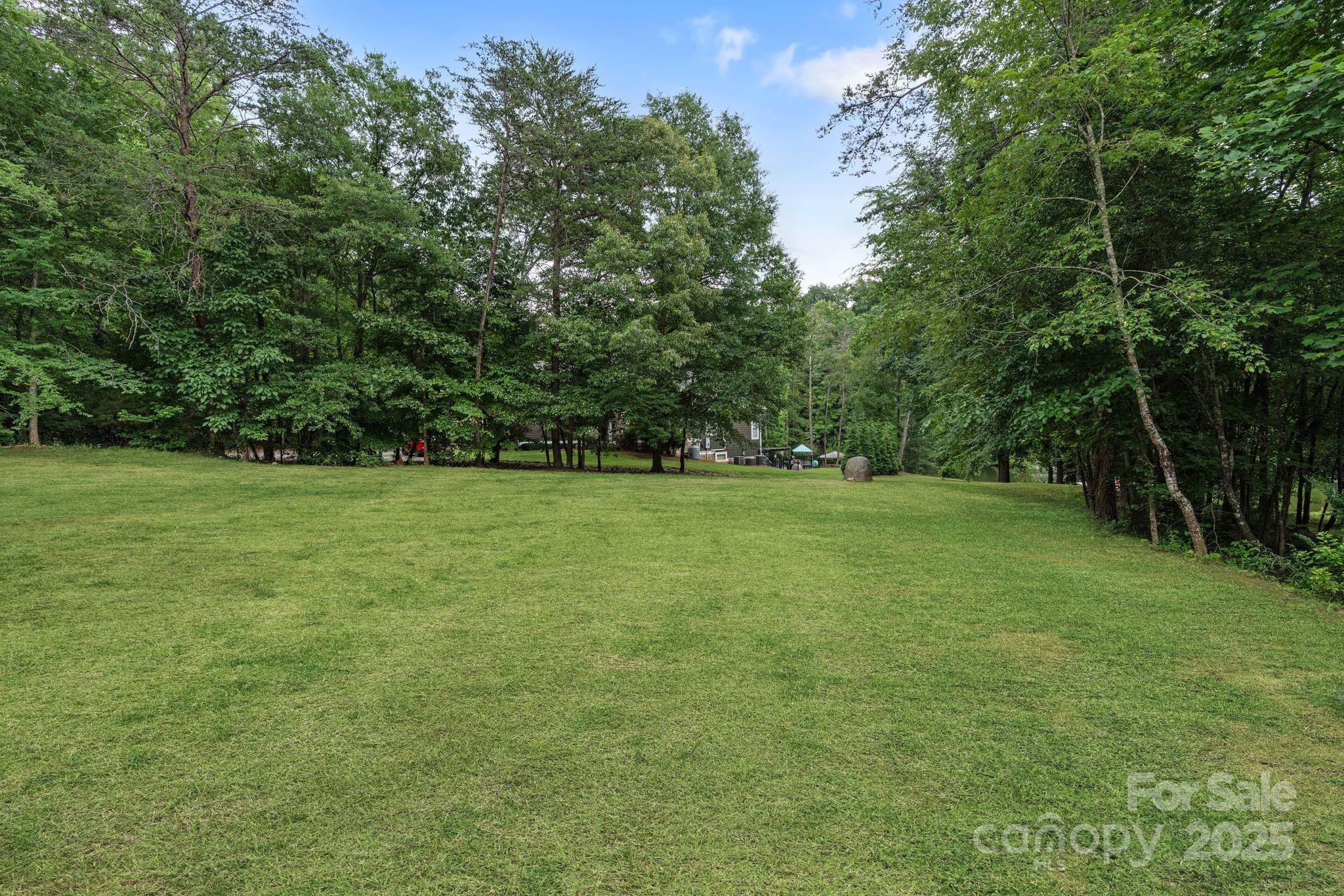 8283 Long Island Road