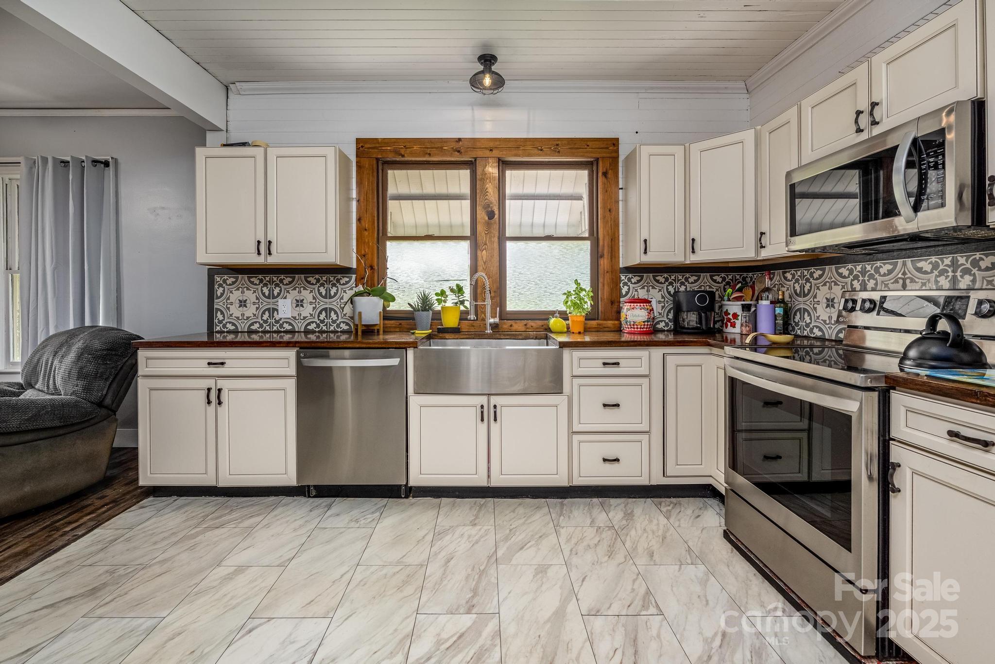 5486 Sherrills Ford Road