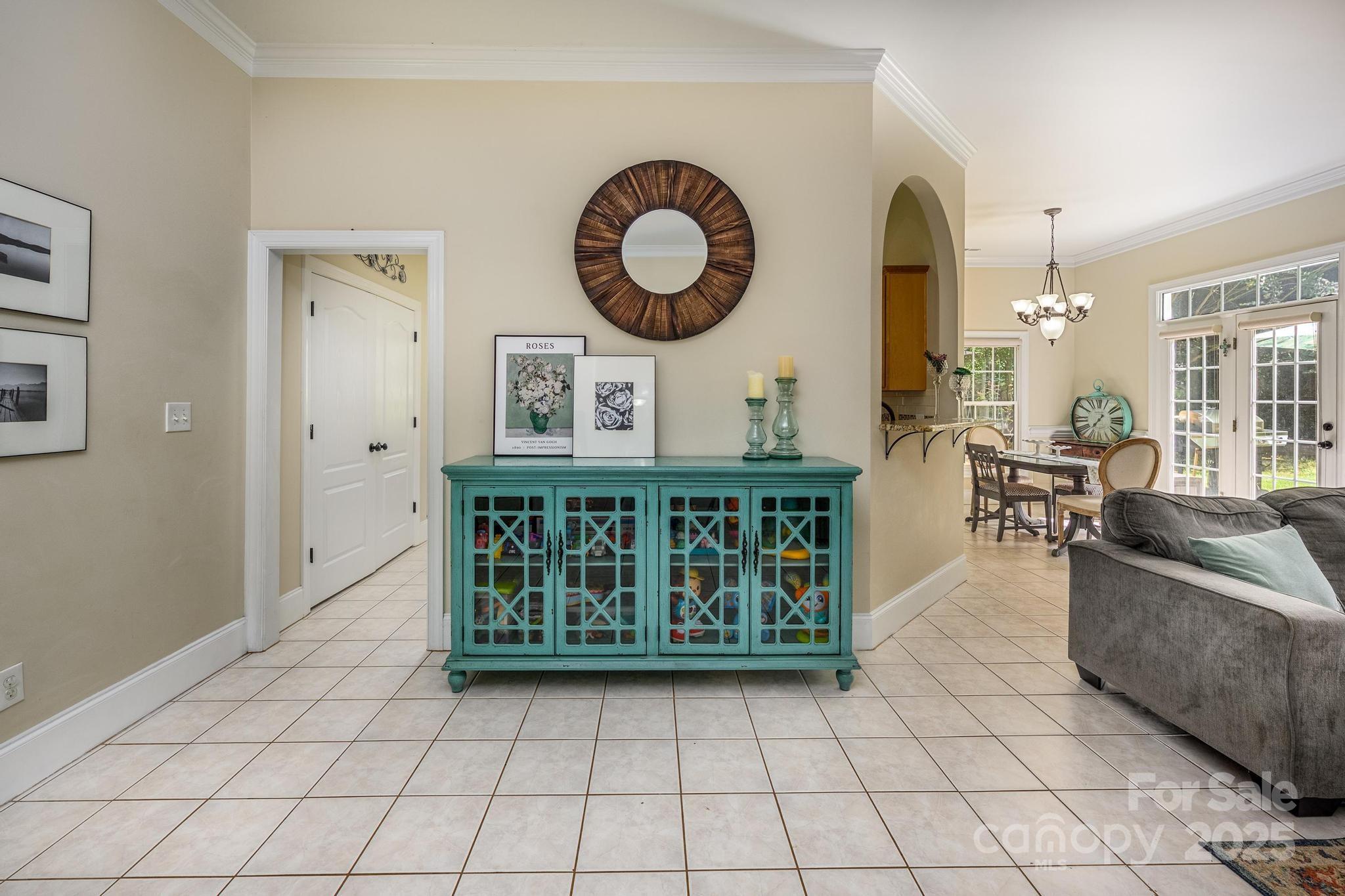 115 Springlake Drive