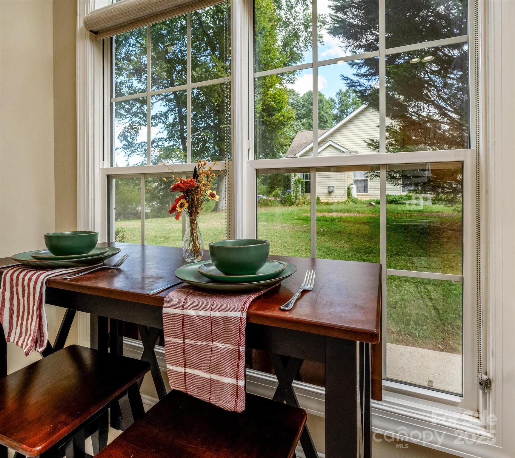 115 Springlake Drive