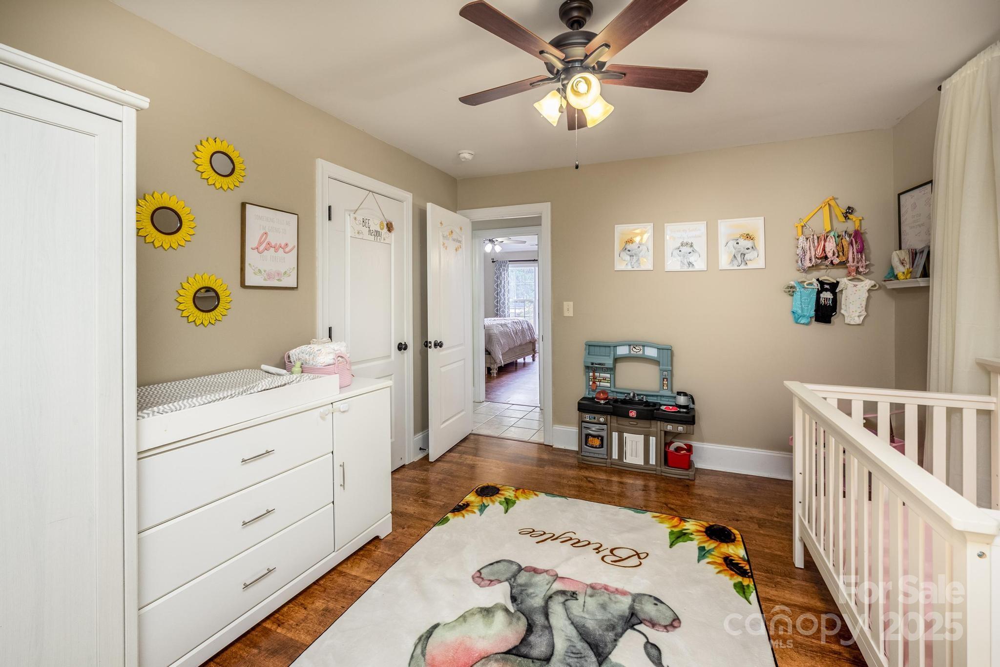 115 Springlake Drive