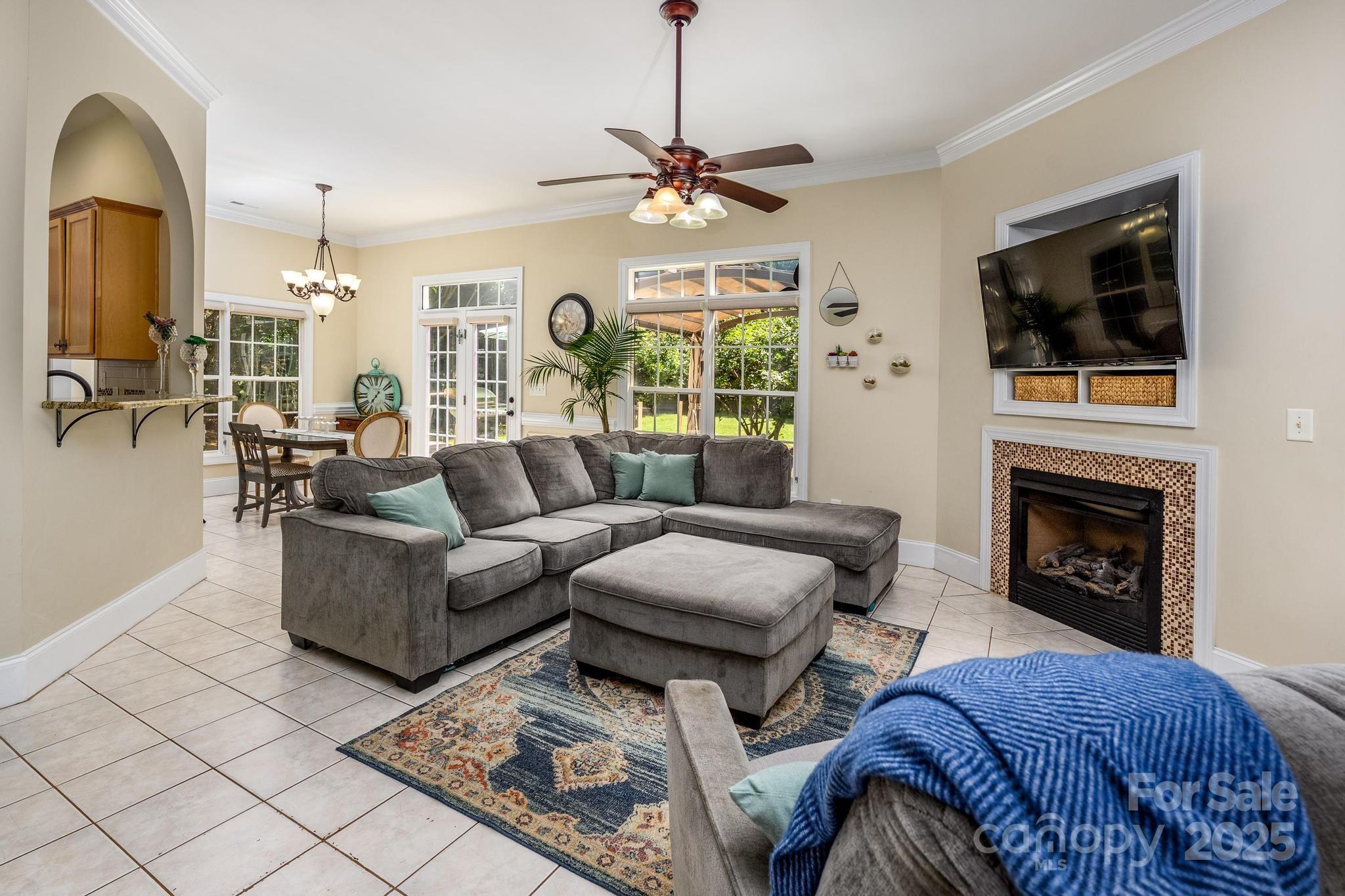 115 Springlake Drive