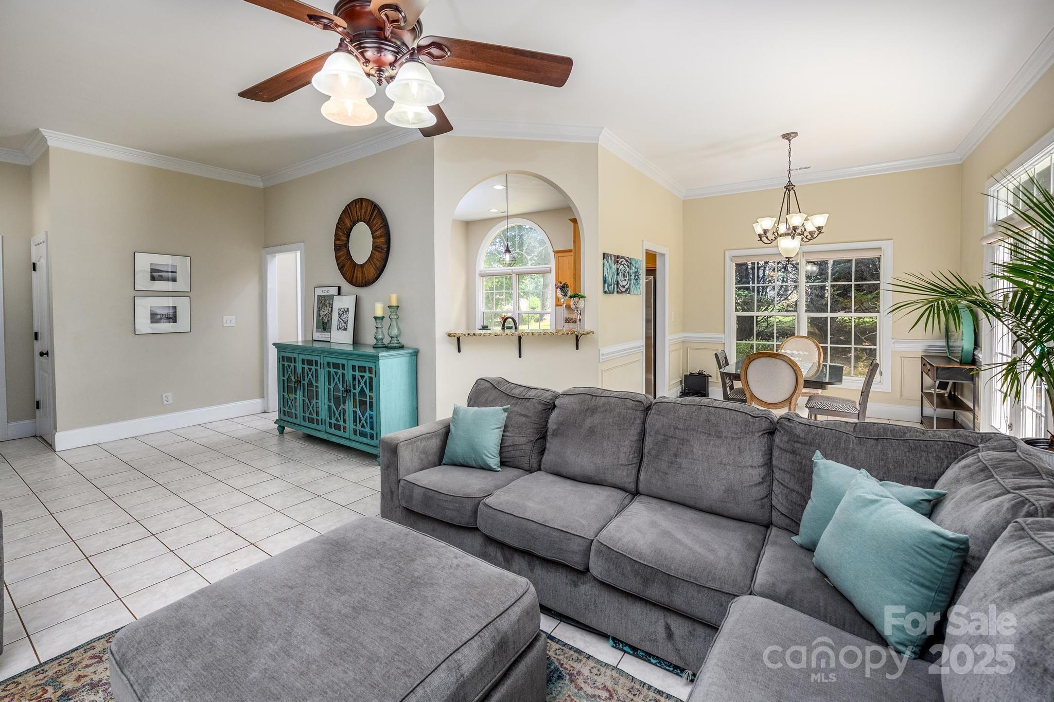 115 Springlake Drive