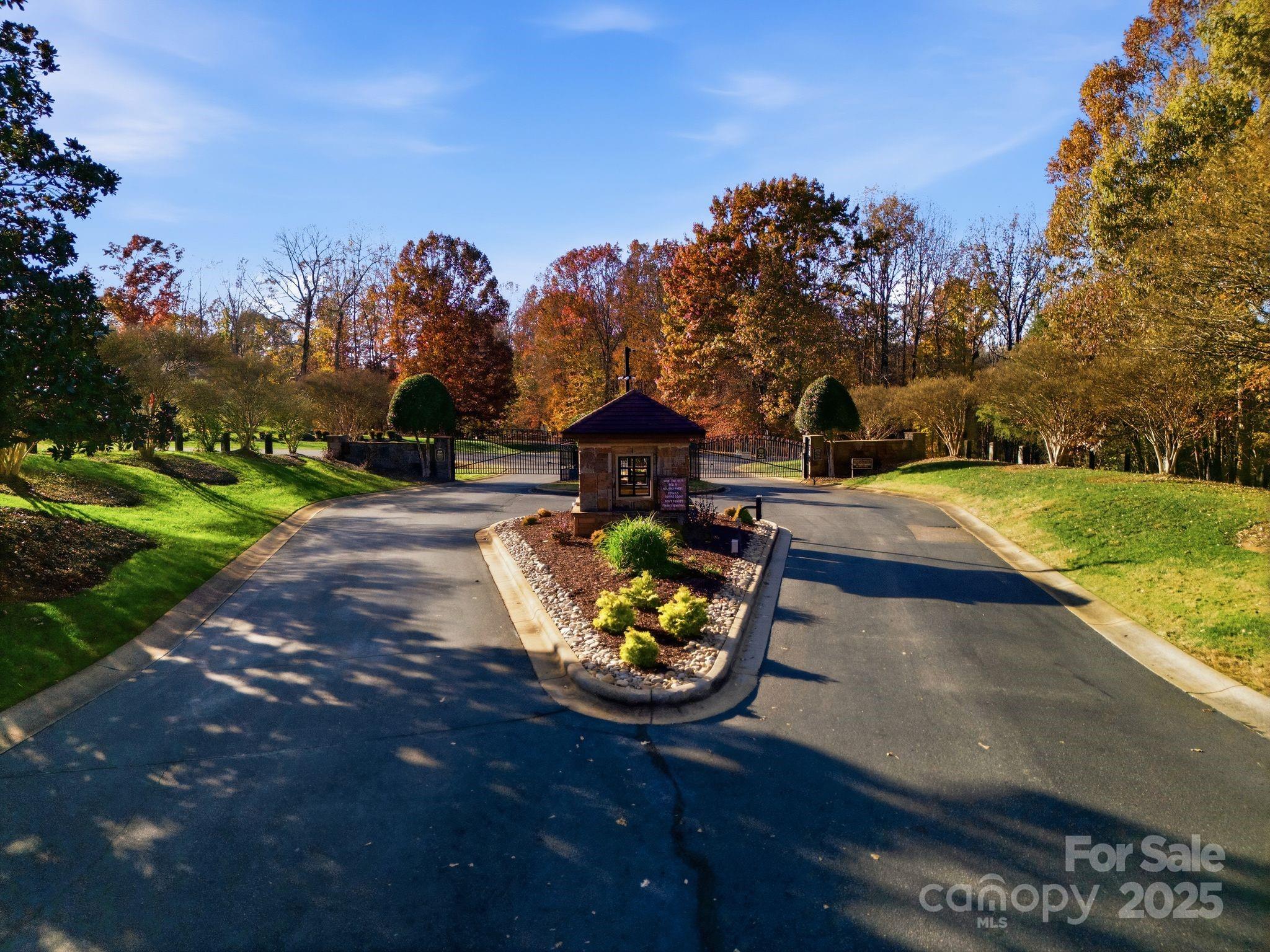 211 Harbor Ridge Drive