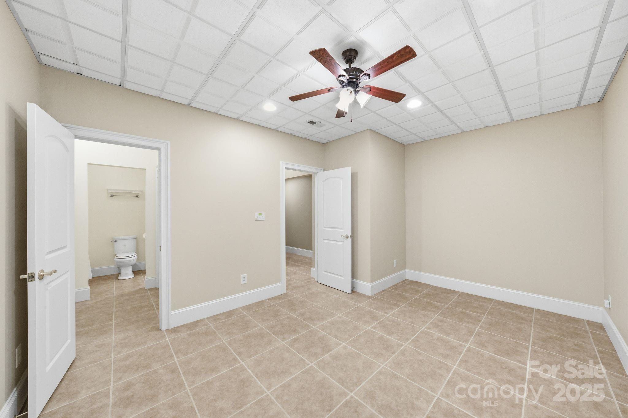 211 Harbor Ridge Drive