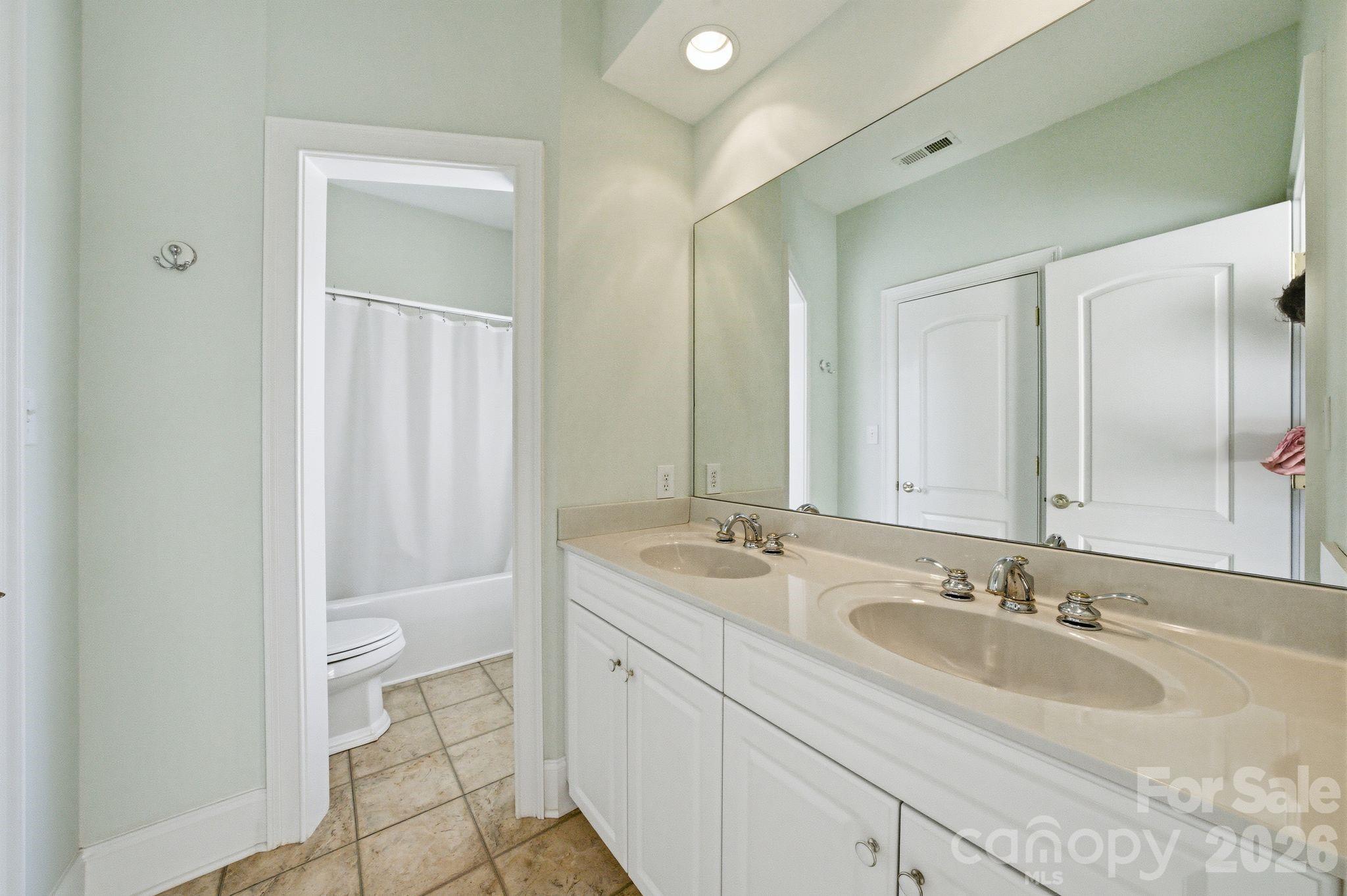 211 Harbor Ridge Drive