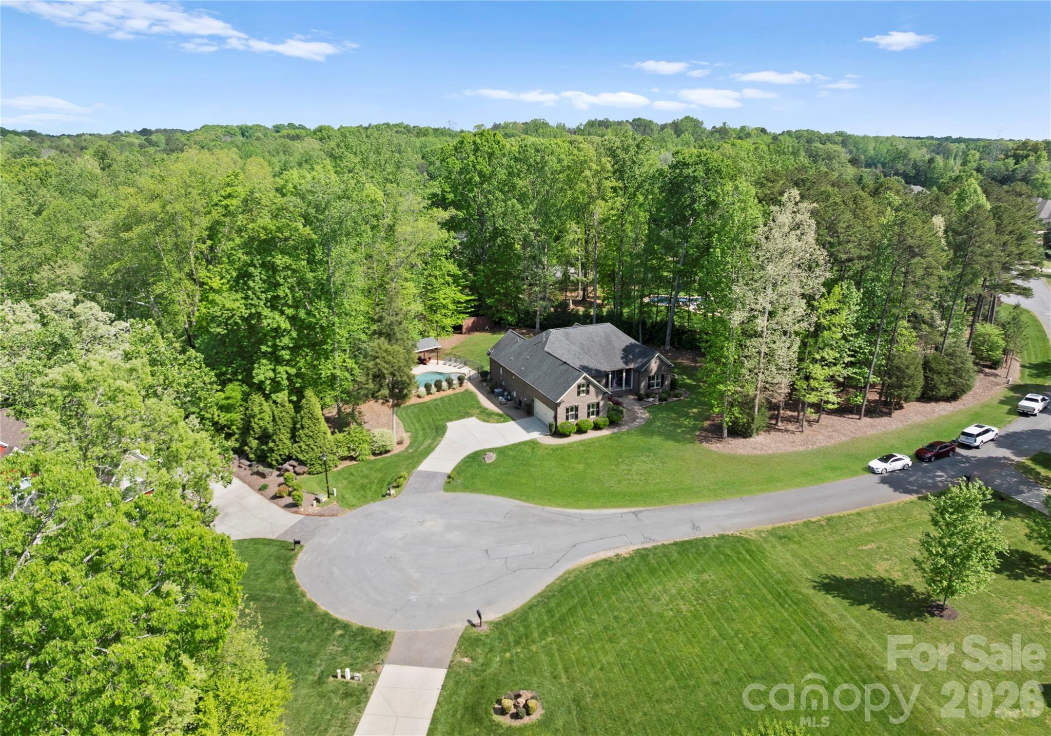 860 Arrow Point Lane