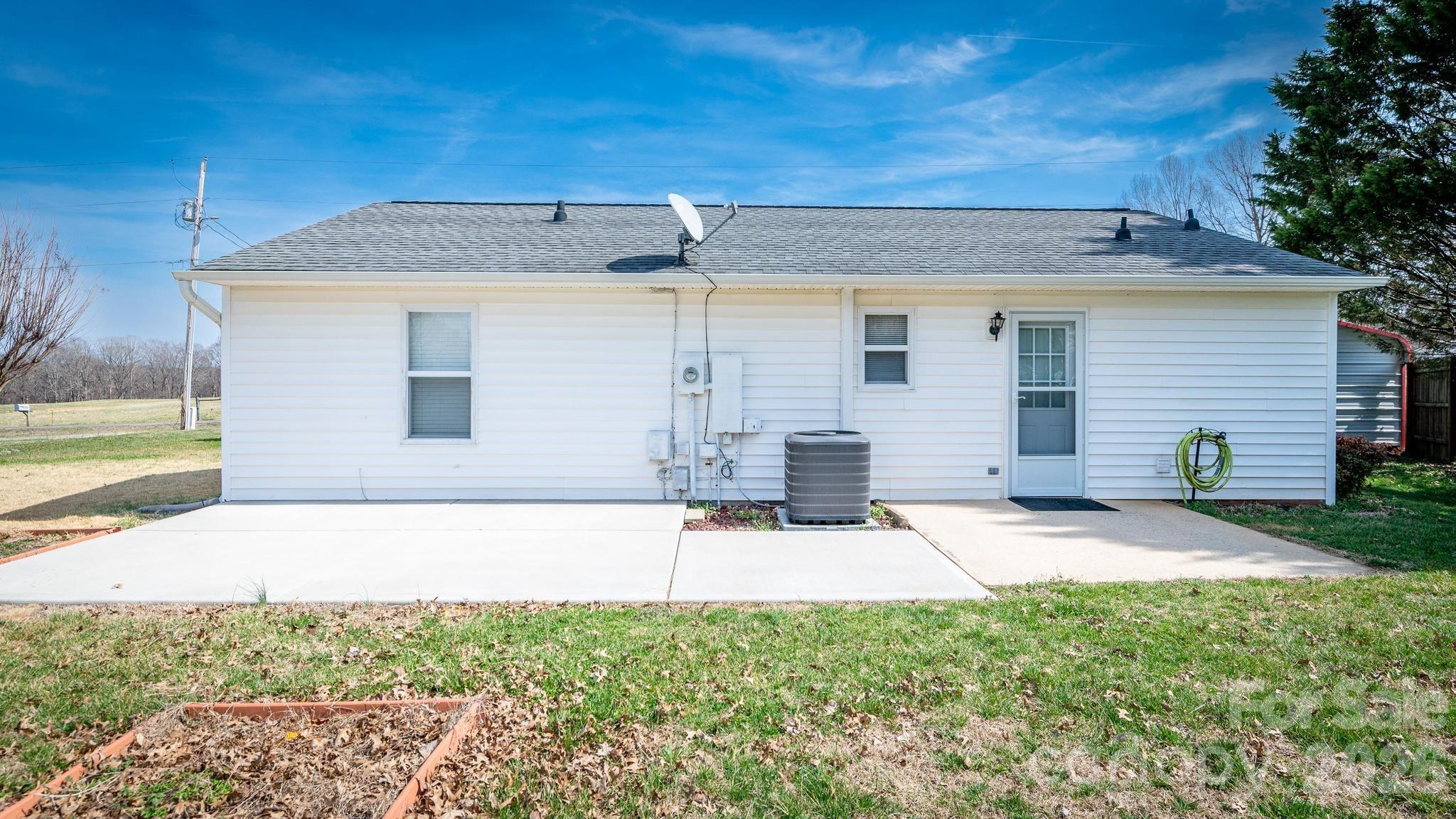 370 Weathers Creek Road