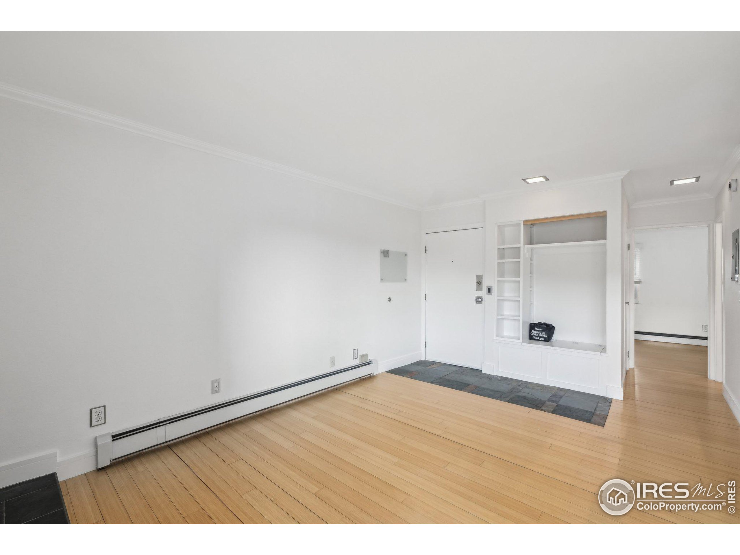 3050 Corona Trl 305-M