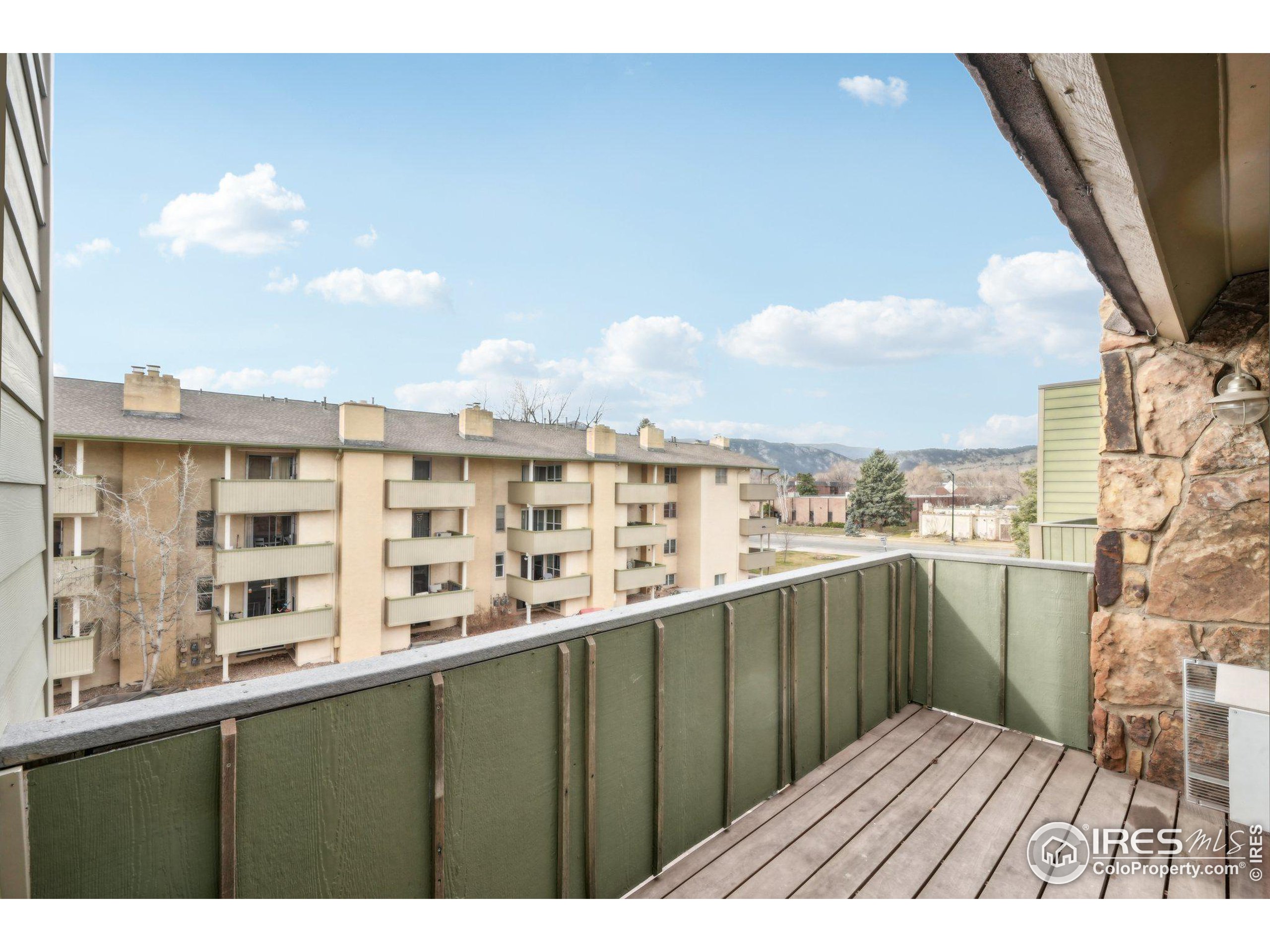 3050 Corona Trl 305-M