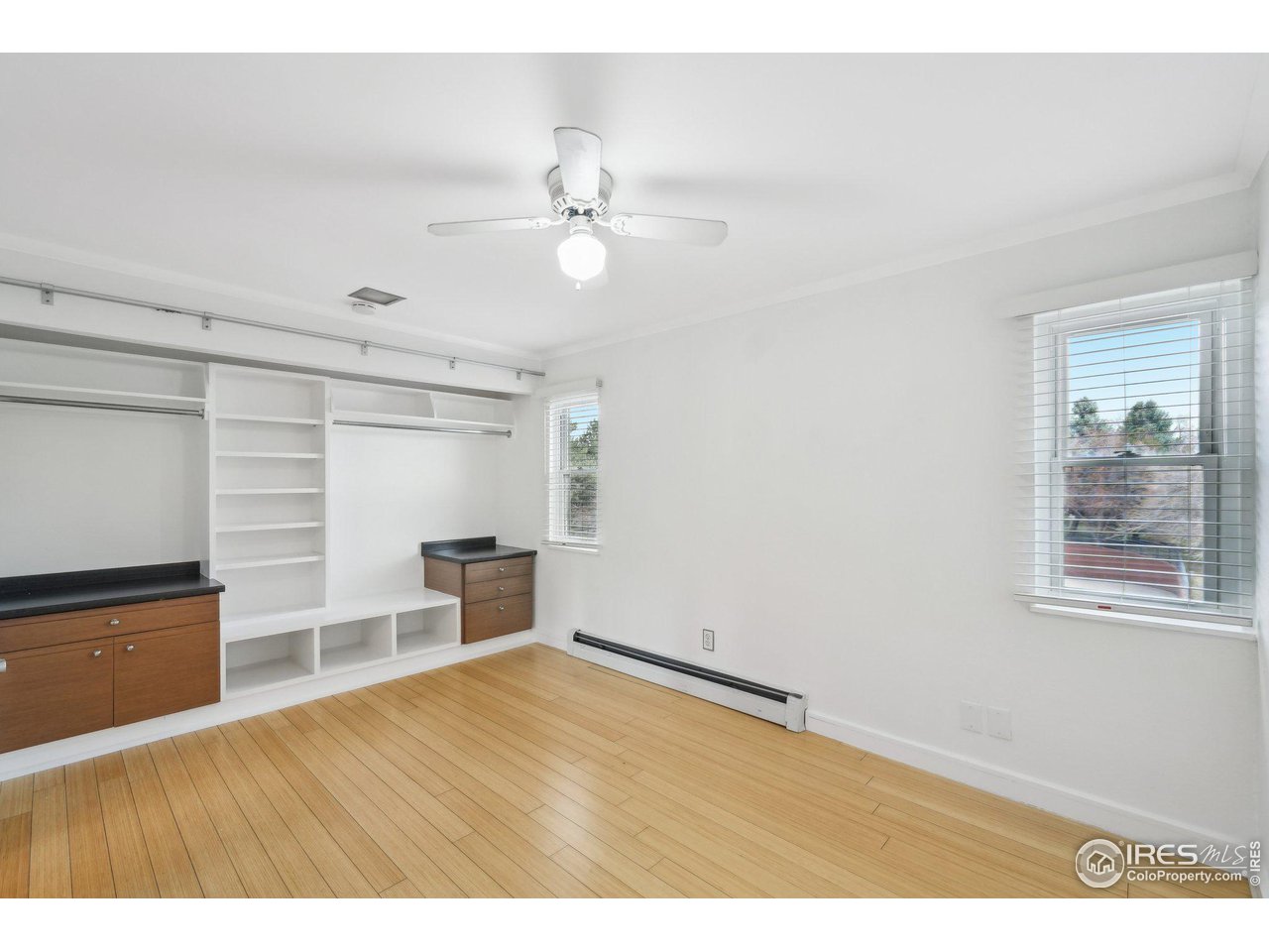 3050 Corona Trl 305-M