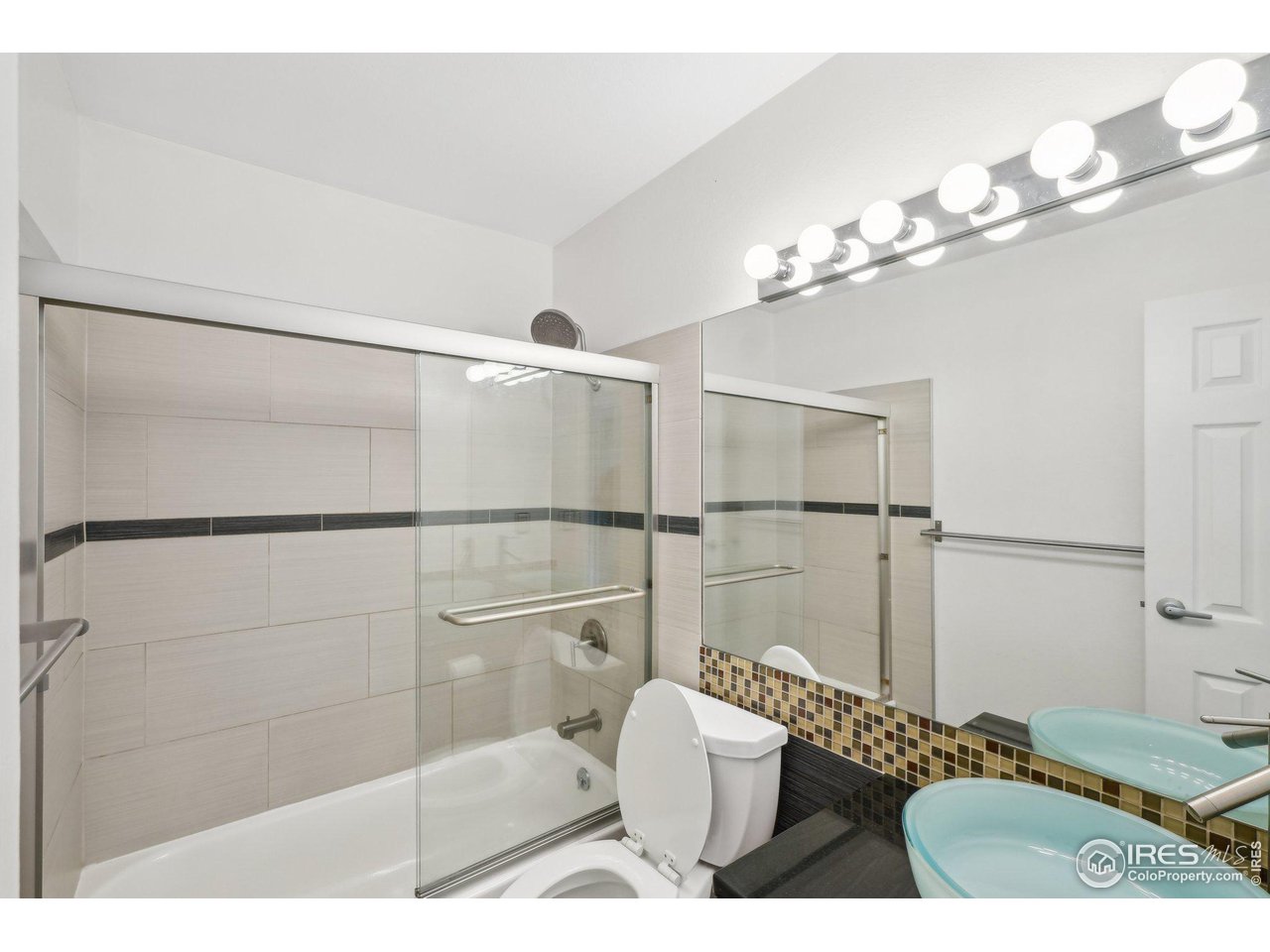 3050 Corona Trl 305-M