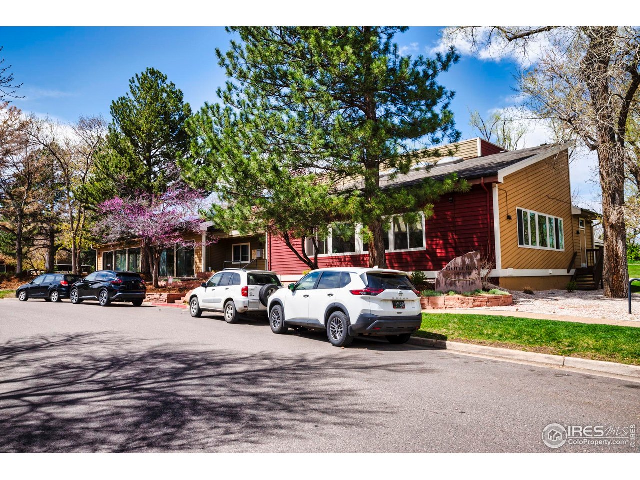 2879 Shadow Creek Dr 306