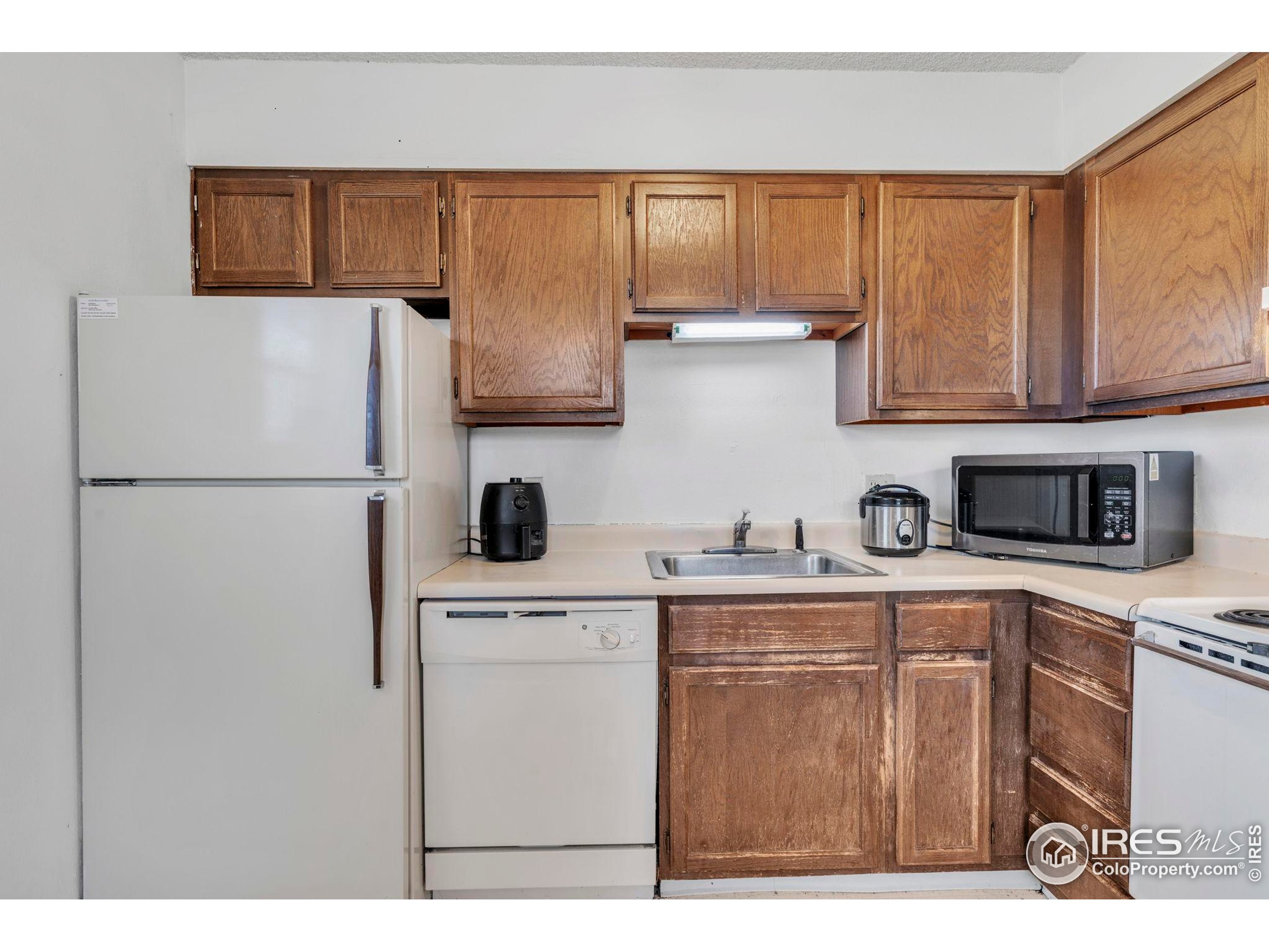 2879 Shadow Creek Dr 306