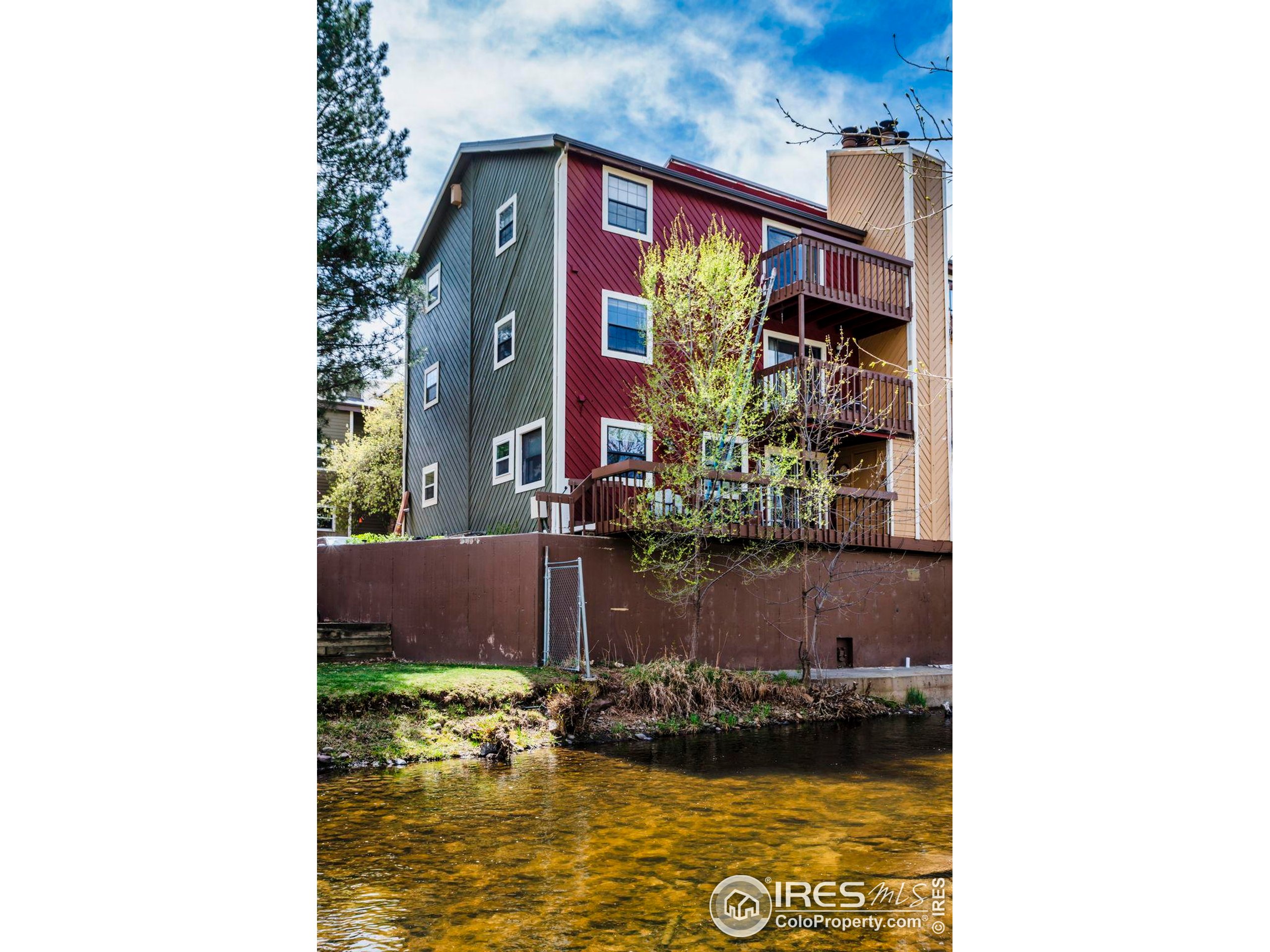 2879 Shadow Creek Dr 306