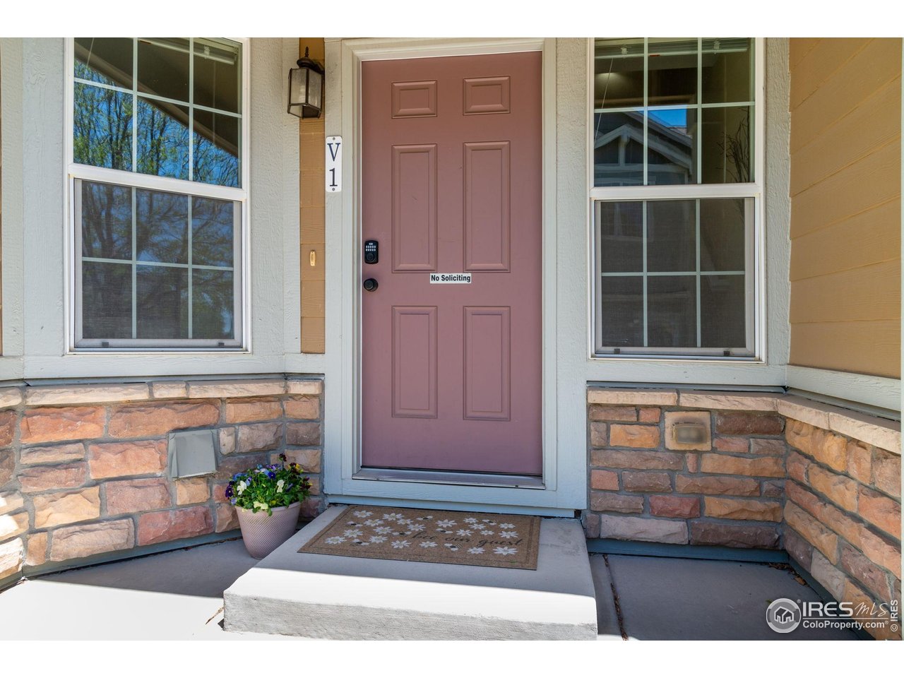 14300 Waterside Ln V1