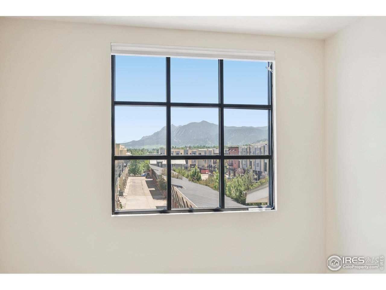 1200 Yarmouth Ave 237