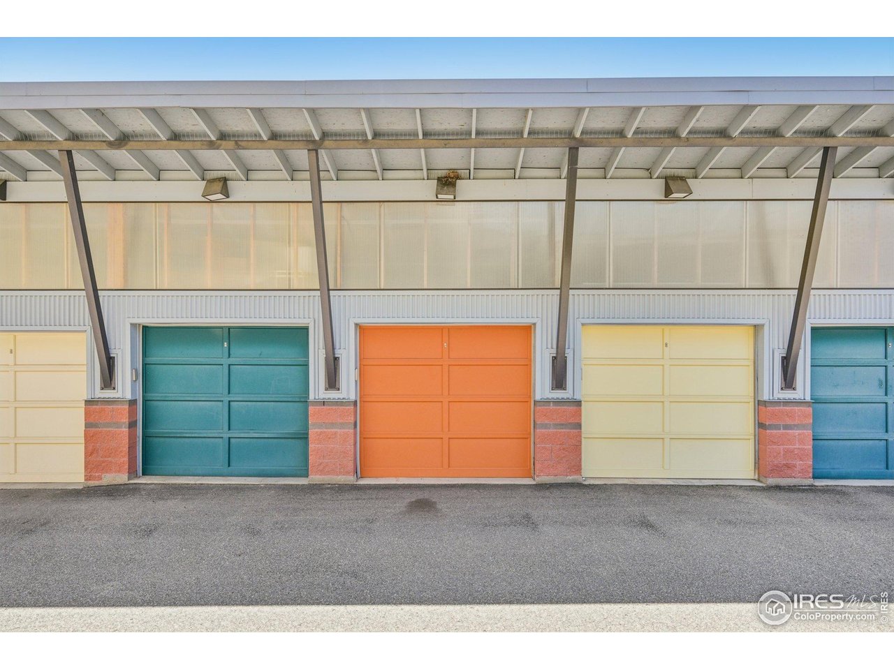 1200 Yarmouth Ave 237