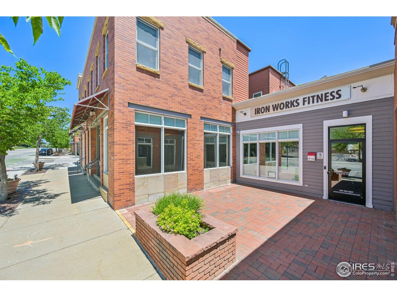 1200 Yarmouth Ave 237