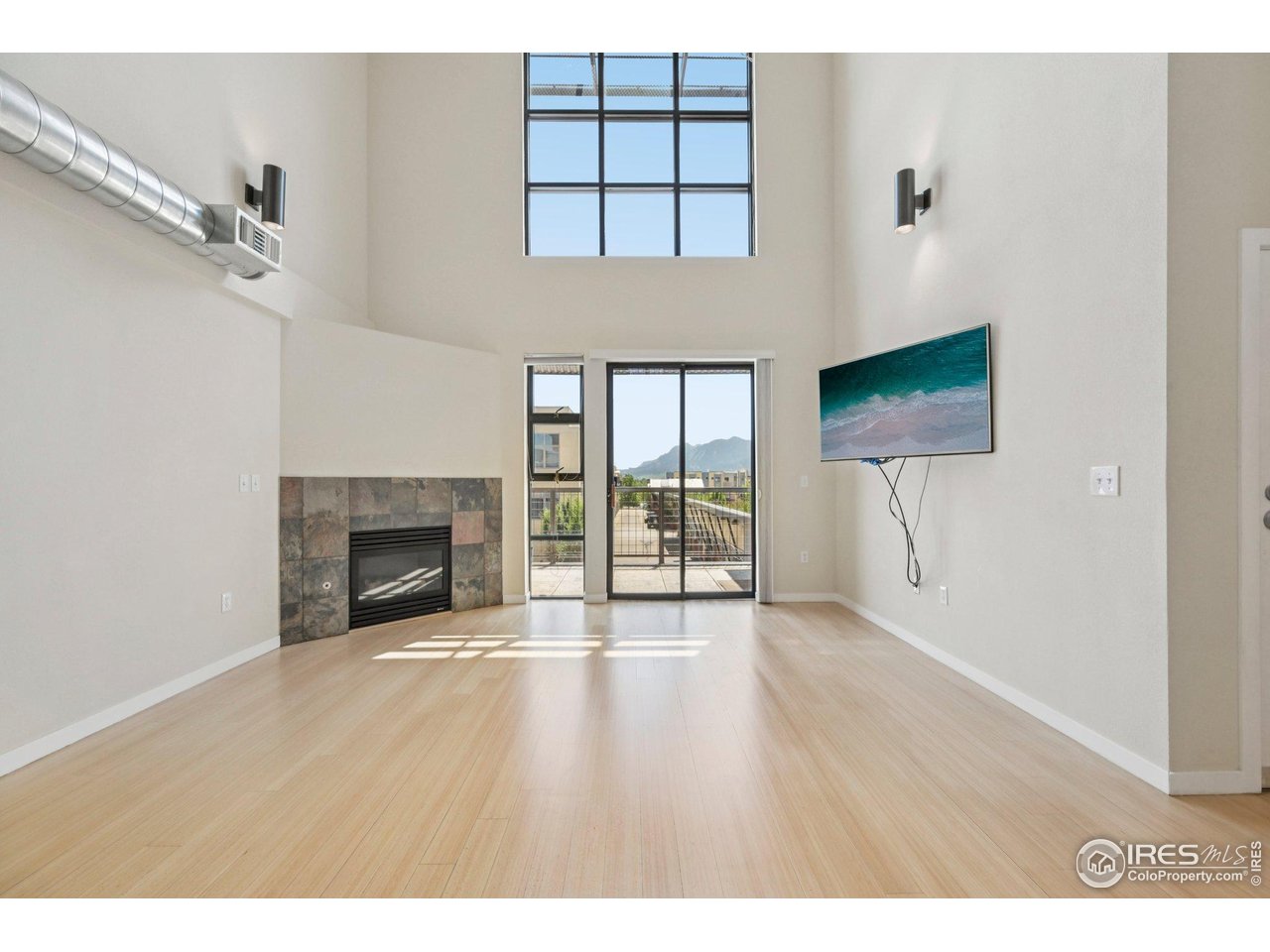 1200 Yarmouth Ave 237