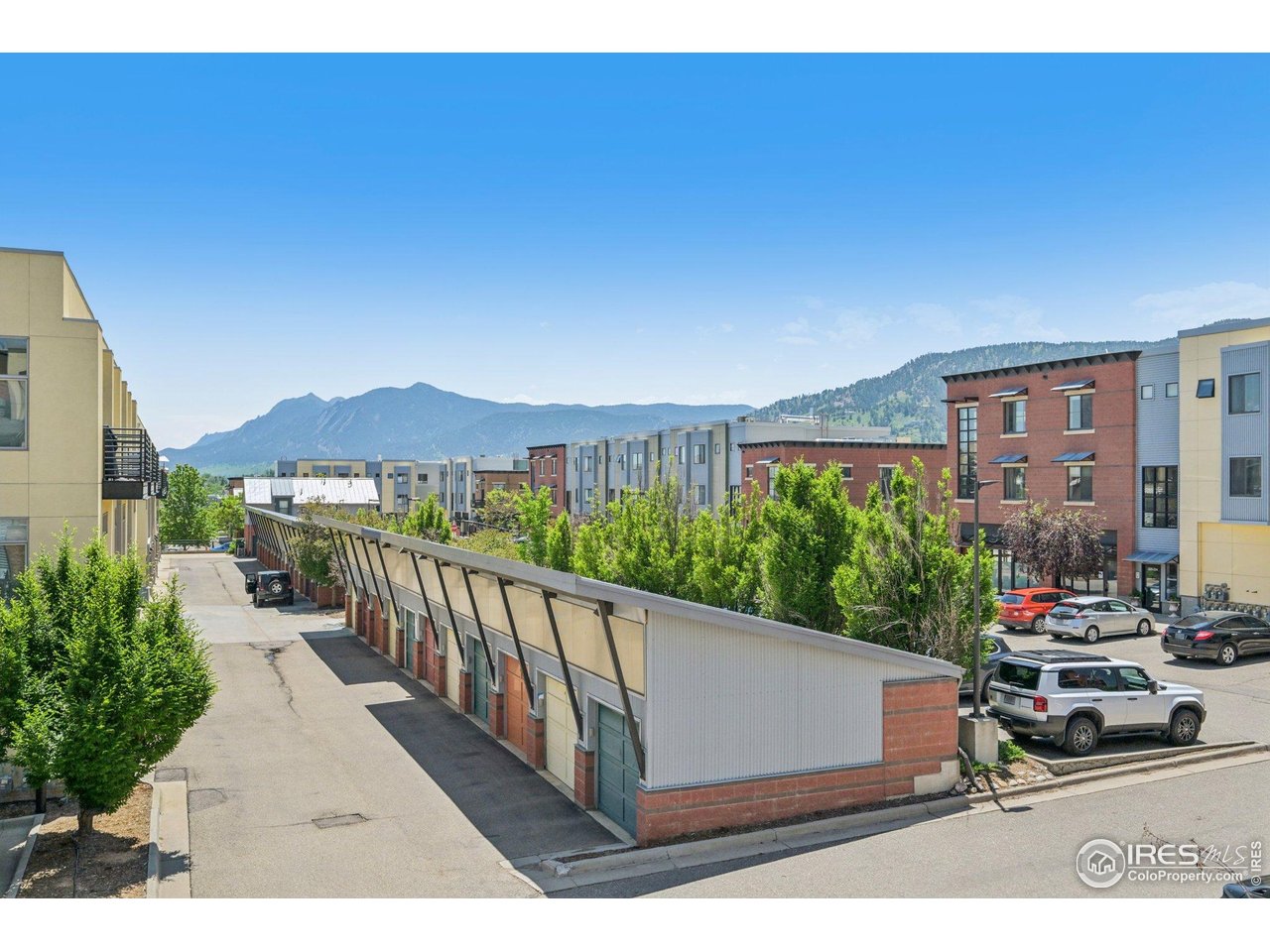 1200 Yarmouth Ave 237