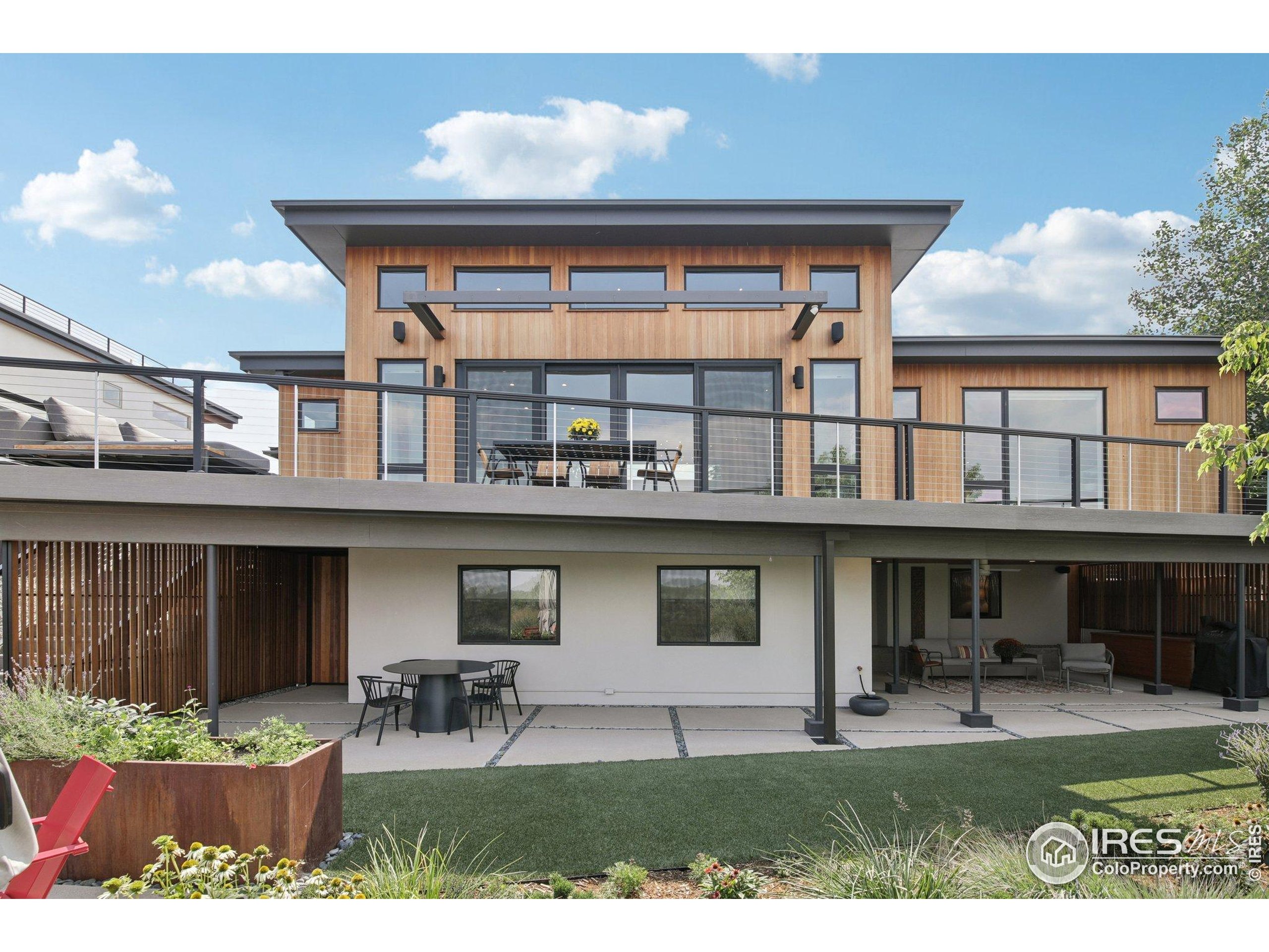 2085 Balsam Dr