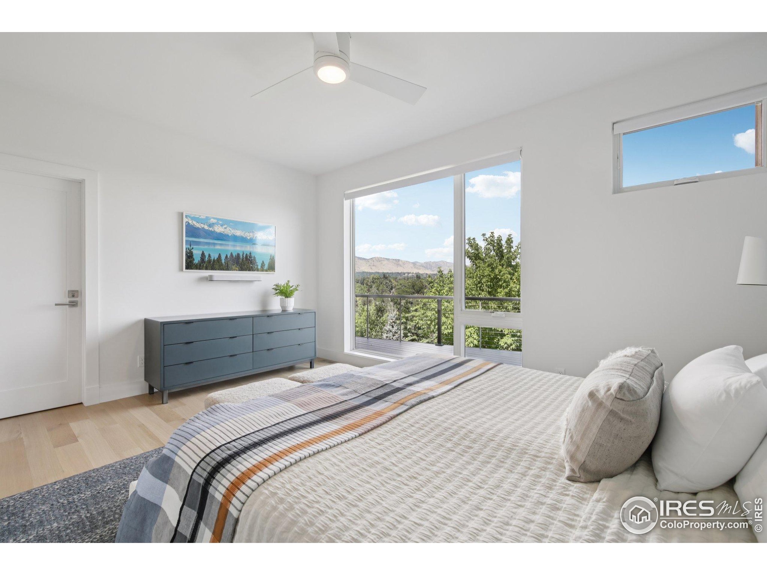 2085 Balsam Dr