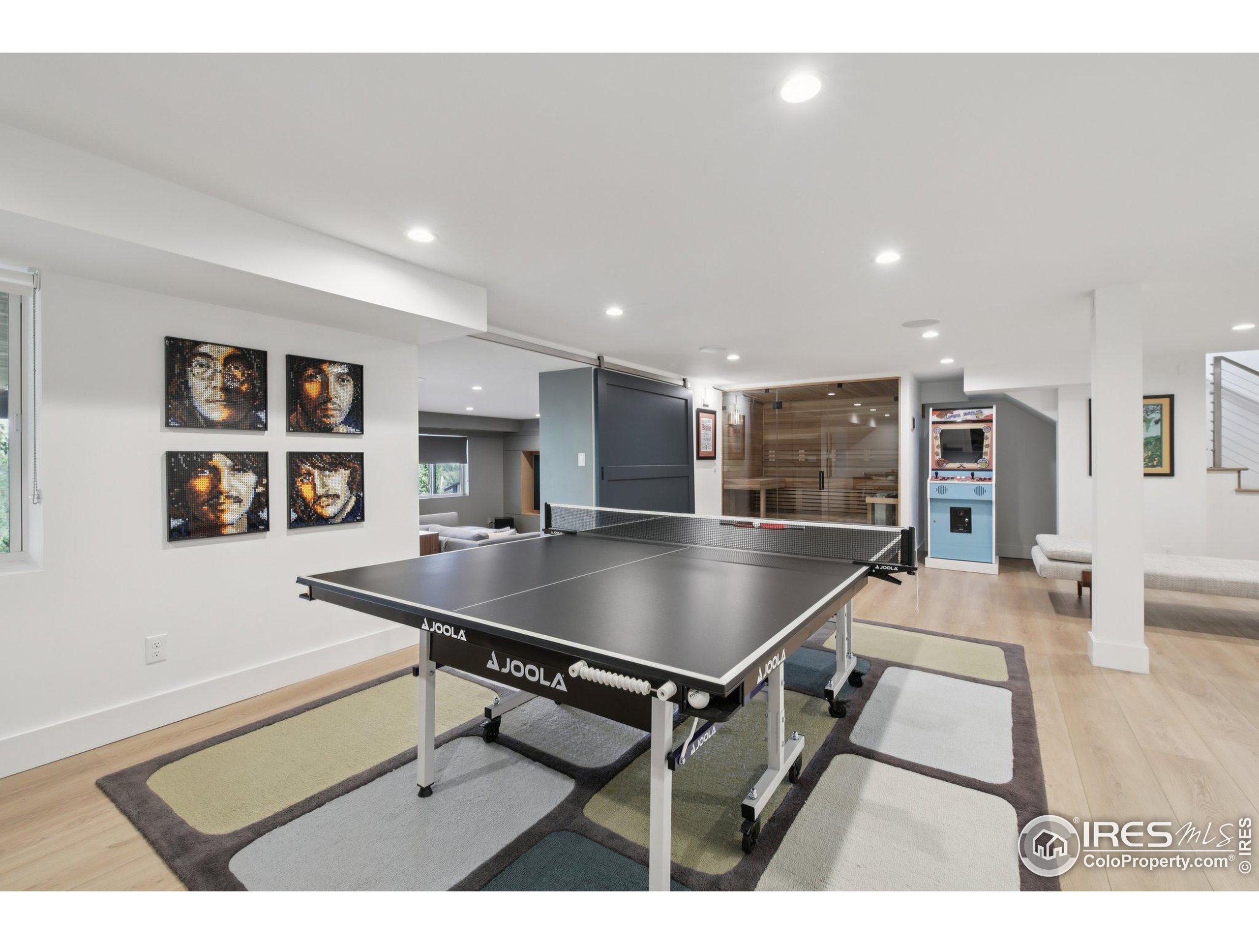 2085 Balsam Dr