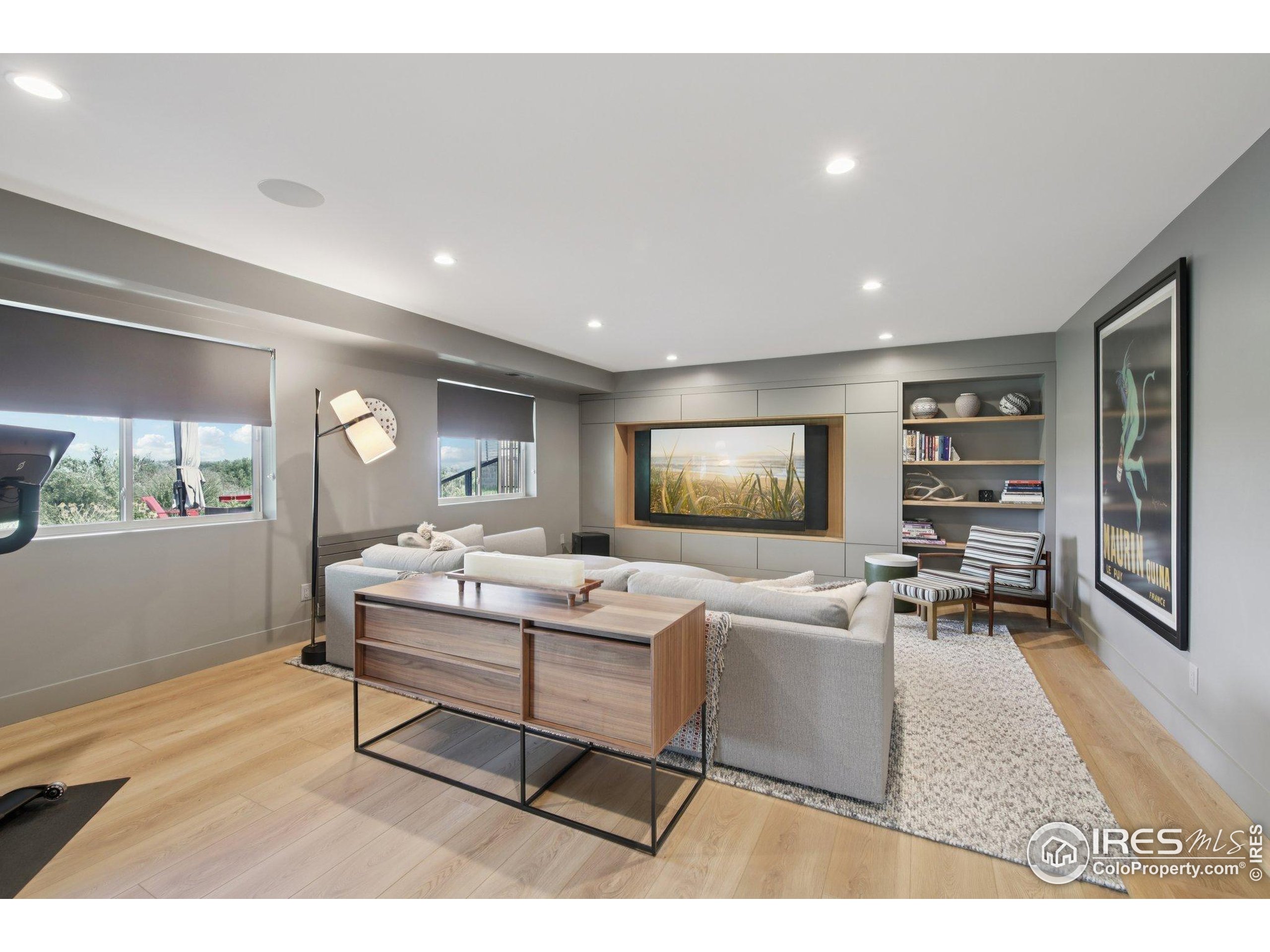 2085 Balsam Dr