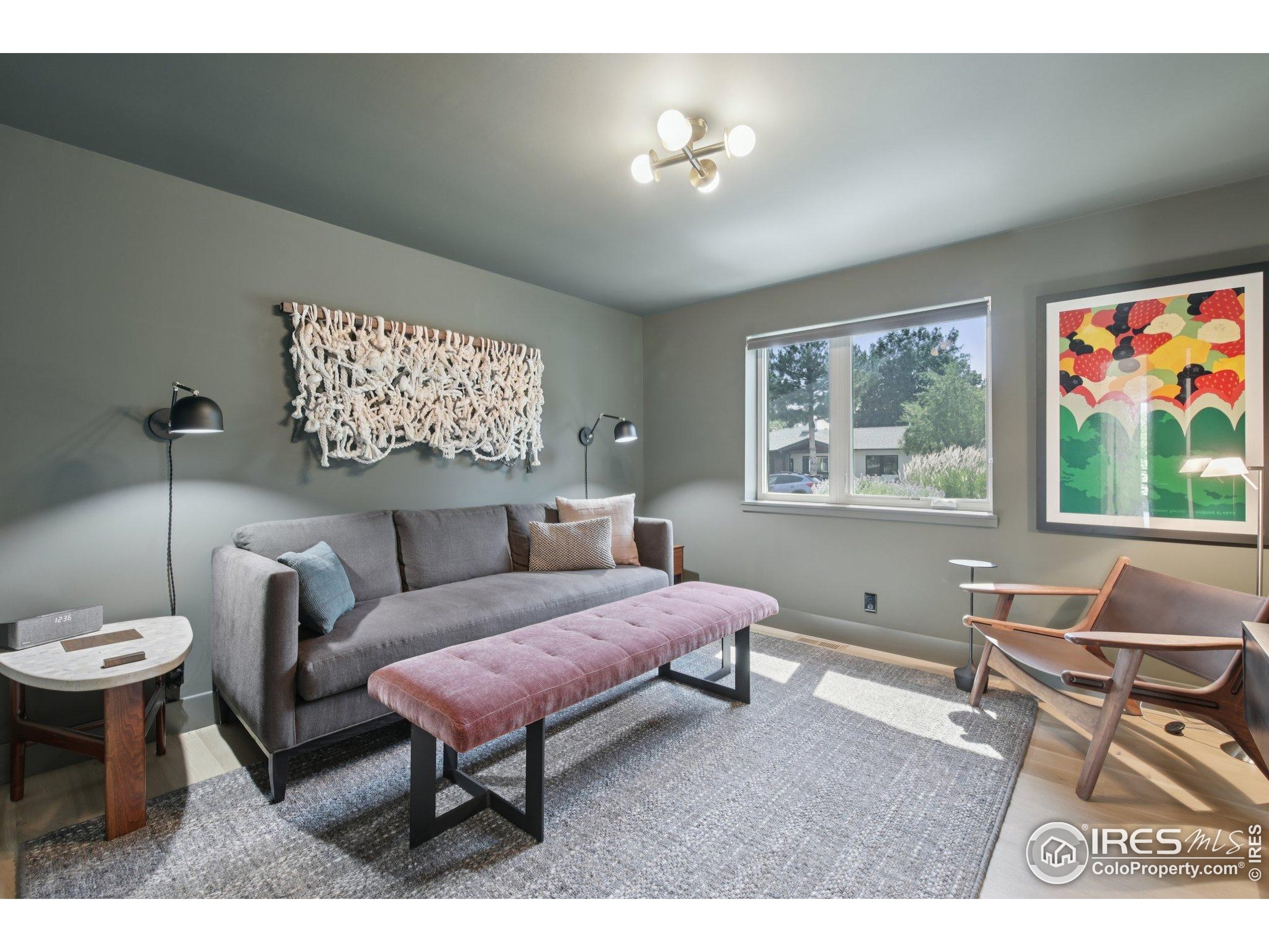 2085 Balsam Dr