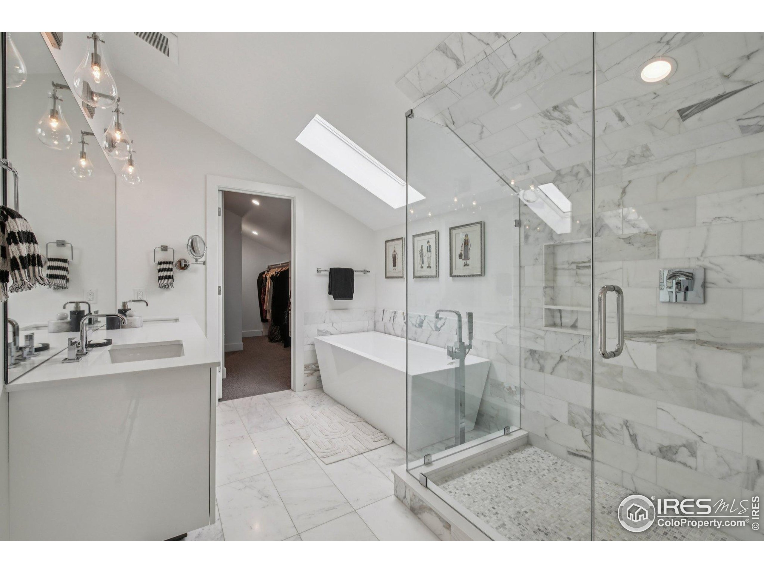 594 Saint Paul St