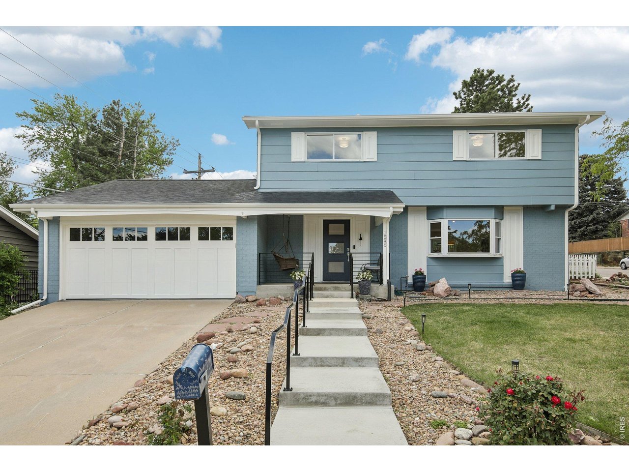 1590 Findlay Way
