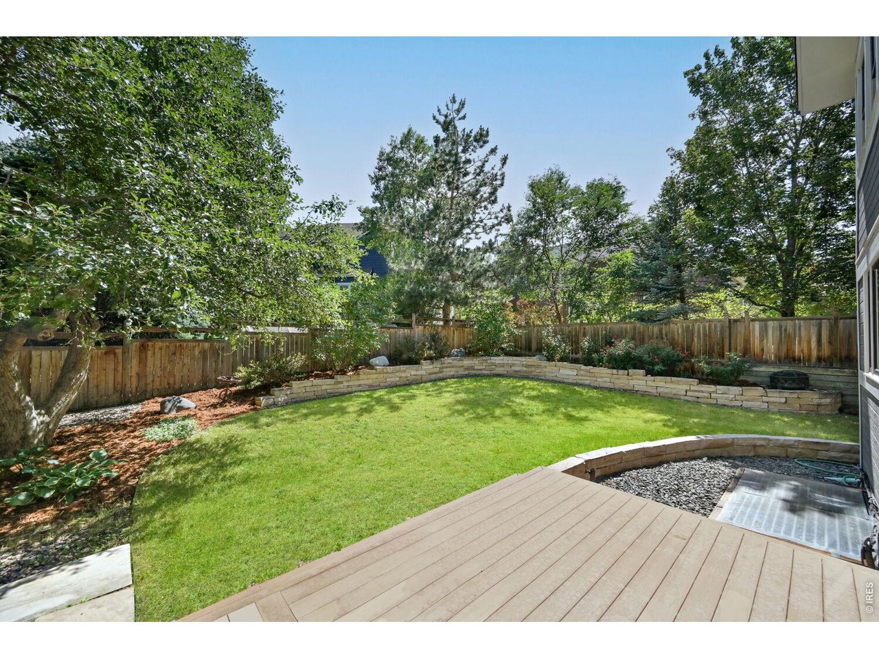 1476 Periwinkle Dr