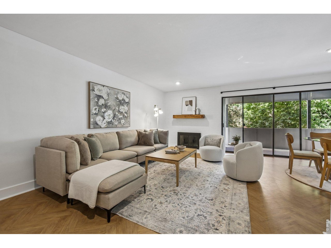 2227 Canyon Blvd 212A
