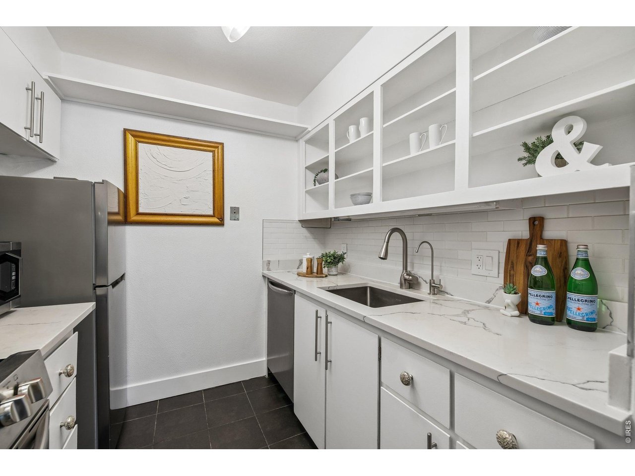 2227 Canyon Blvd 212A